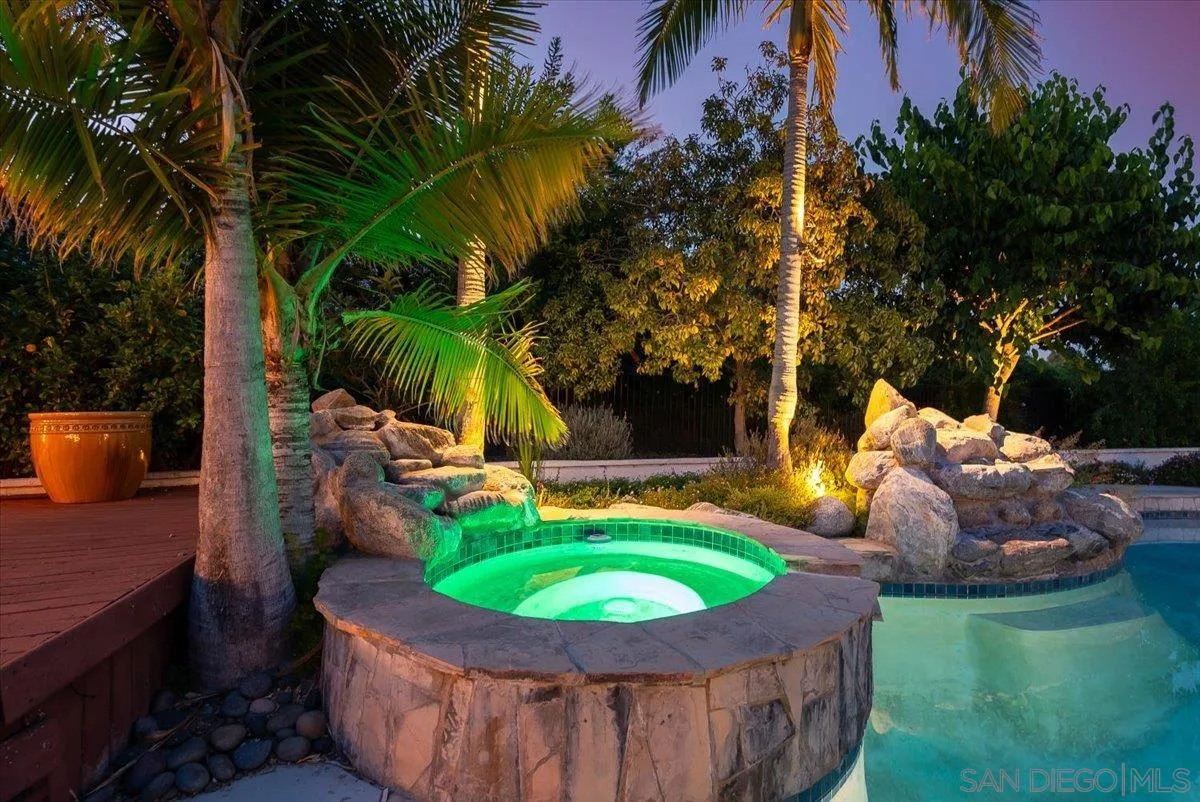 https://cdn.realtyfeed.com/cdn/127/260012932/b27f921dcb211ab675b6a5beffcdd5b6.webp