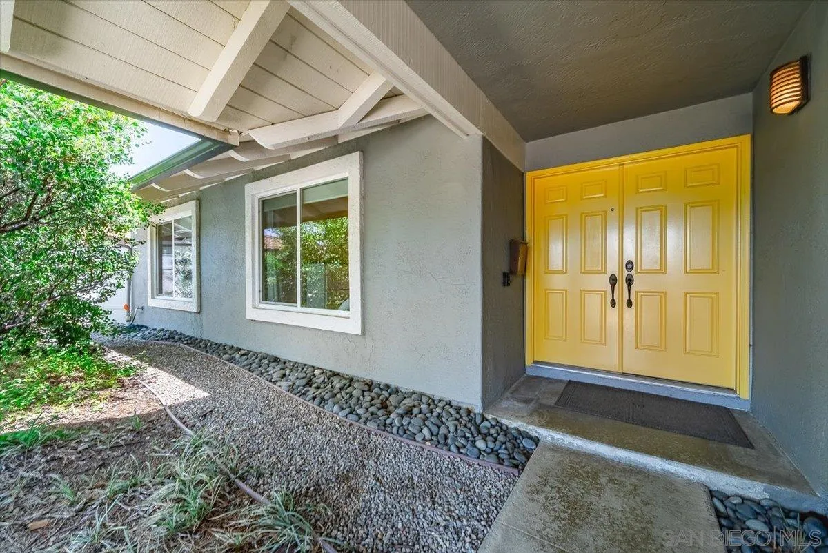 https://cdn.realtyfeed.com/cdn/127/260012932/f8c04e1041d8276ee9f5b26baac79f30.webp