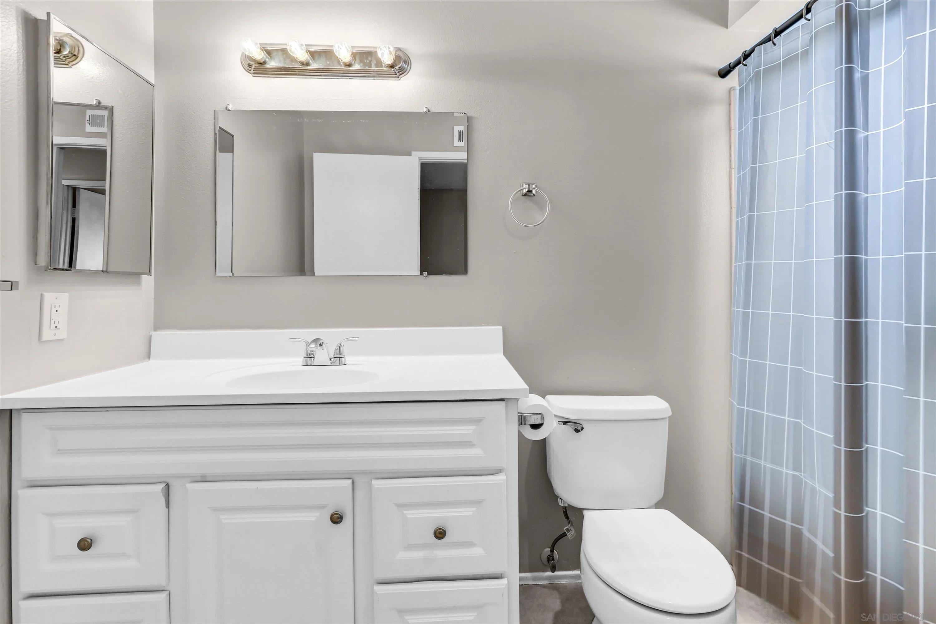 https://cdn.realtyfeed.com/cdn/127/260012933/9f79cfe9a50444fc301f563b2bab50e6.webp