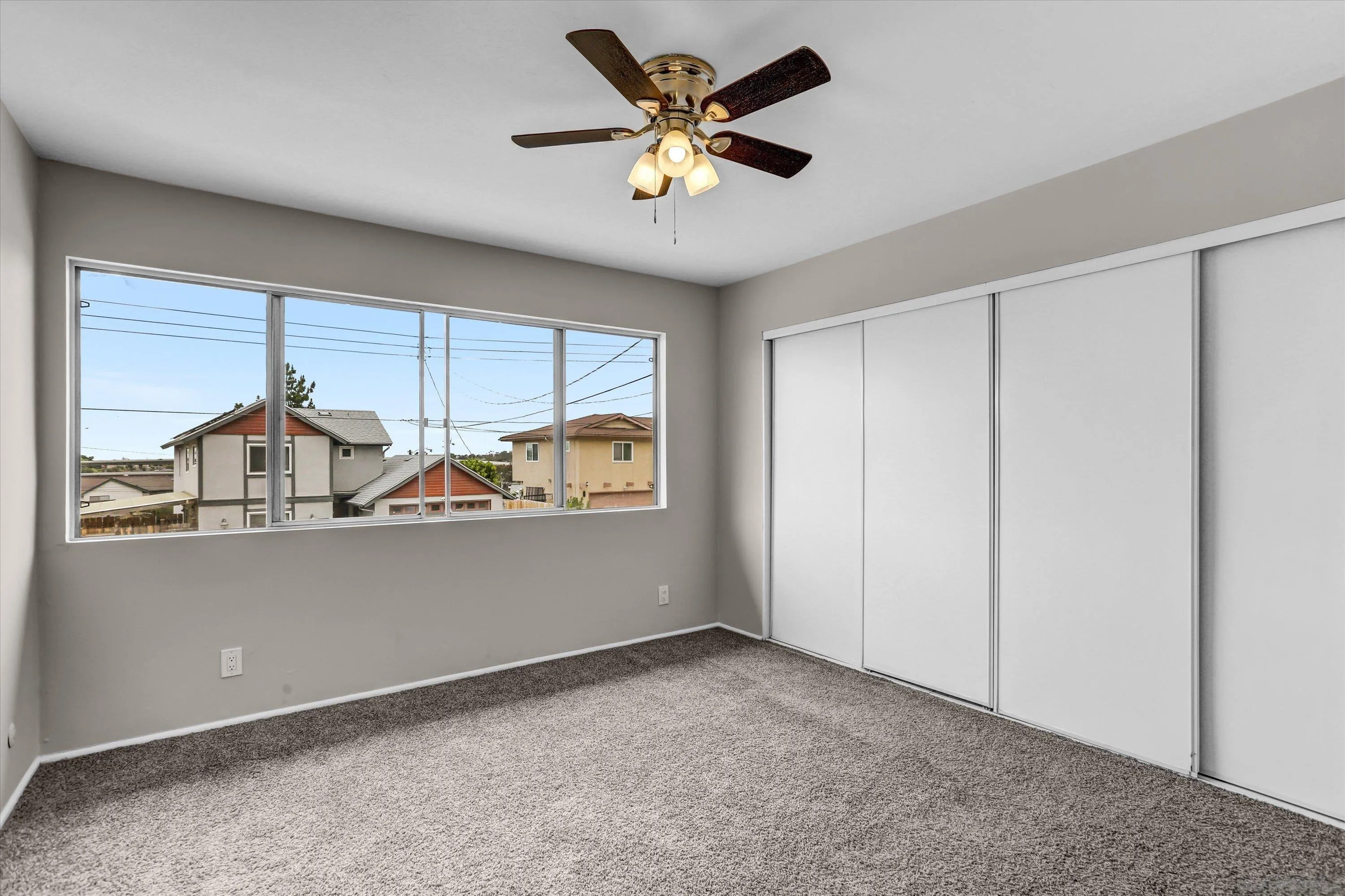 https://cdn.realtyfeed.com/cdn/127/260012933/ab75719803a59dd911d56f5b2f2c181f.webp