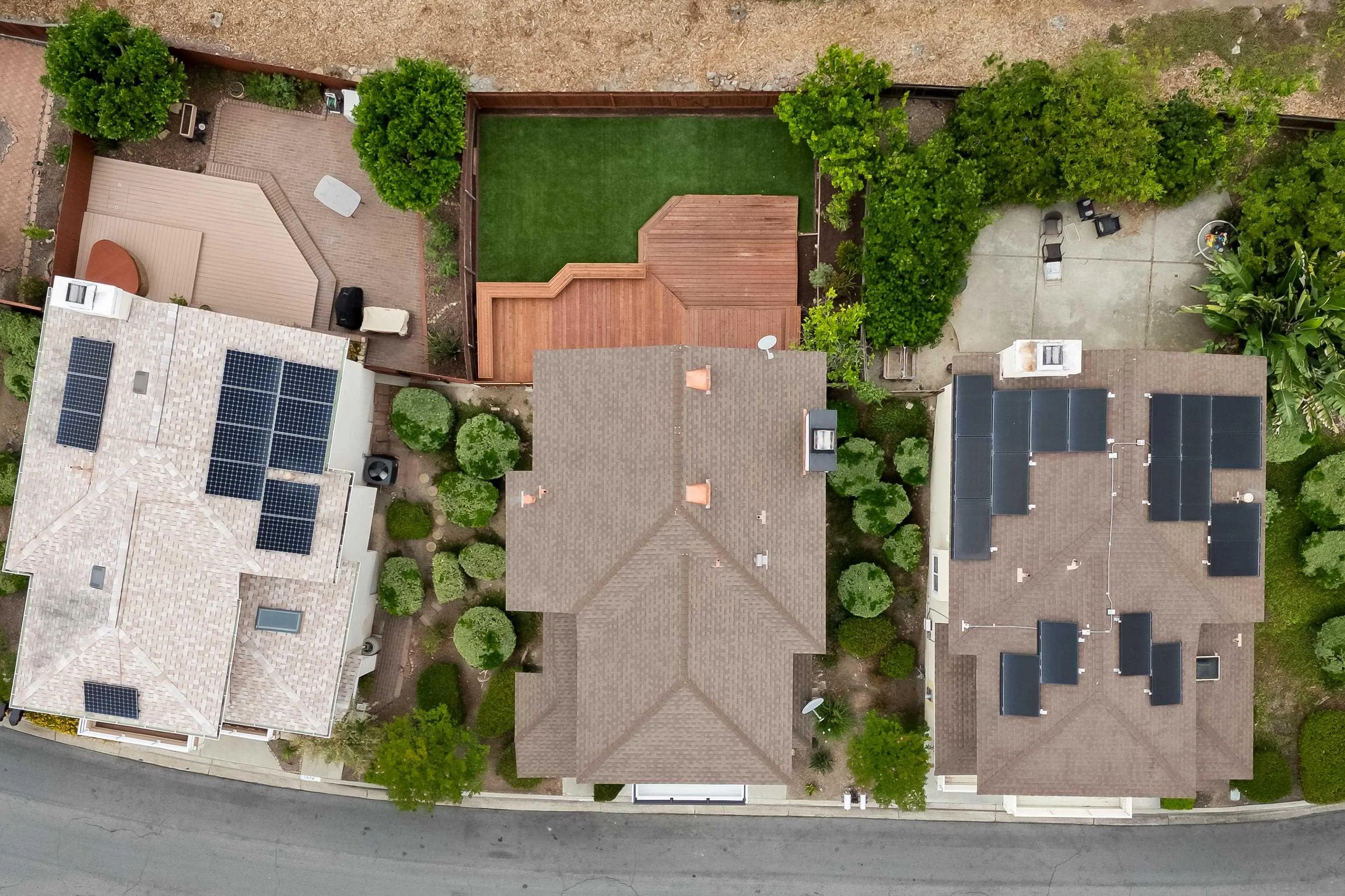 https://cdn.realtyfeed.com/cdn/127/260012940/2c43669b13e344be1610a8d34eb19733.webp