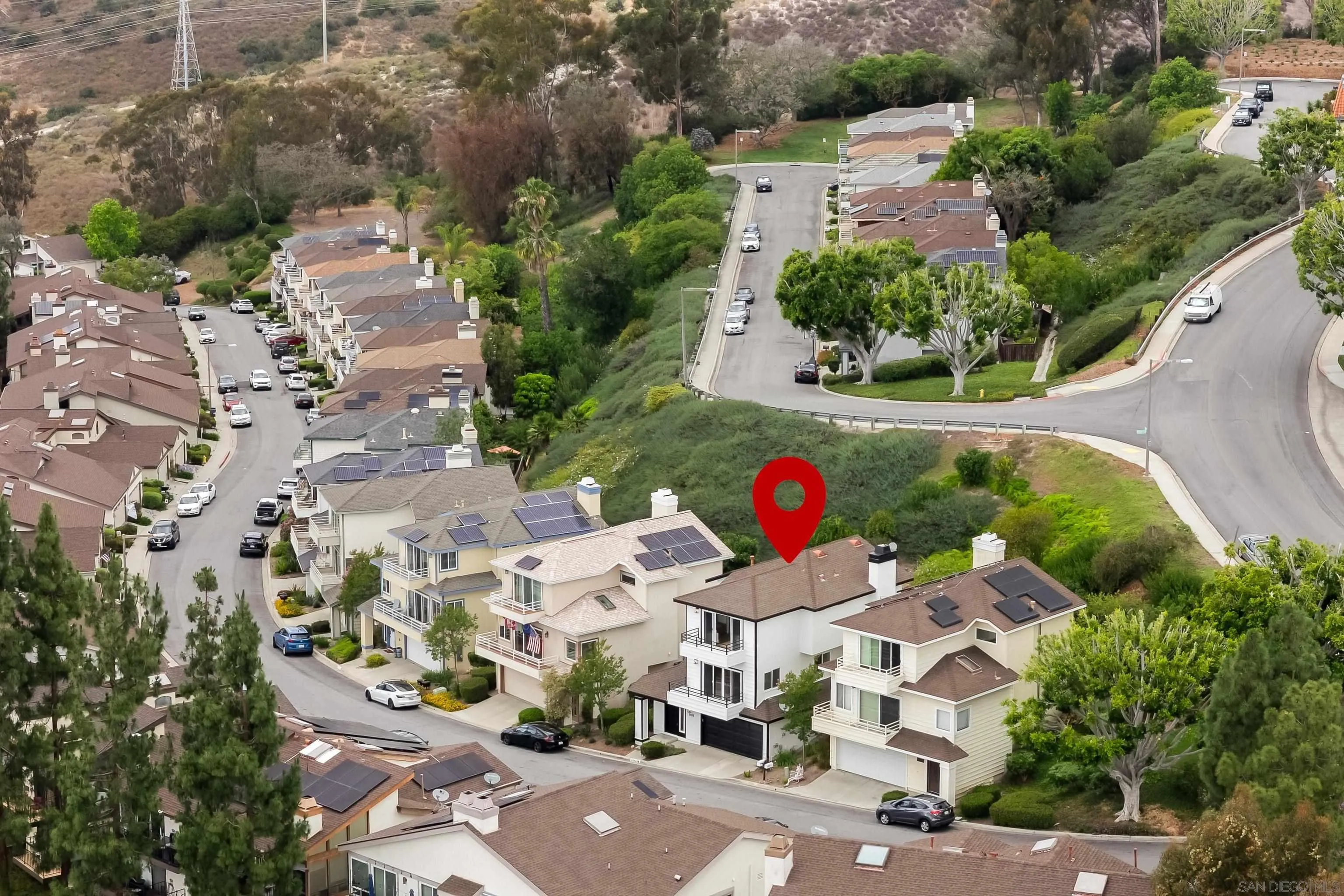 https://cdn.realtyfeed.com/cdn/127/260012940/551a72635929955e02e2b859a88695ee.webp