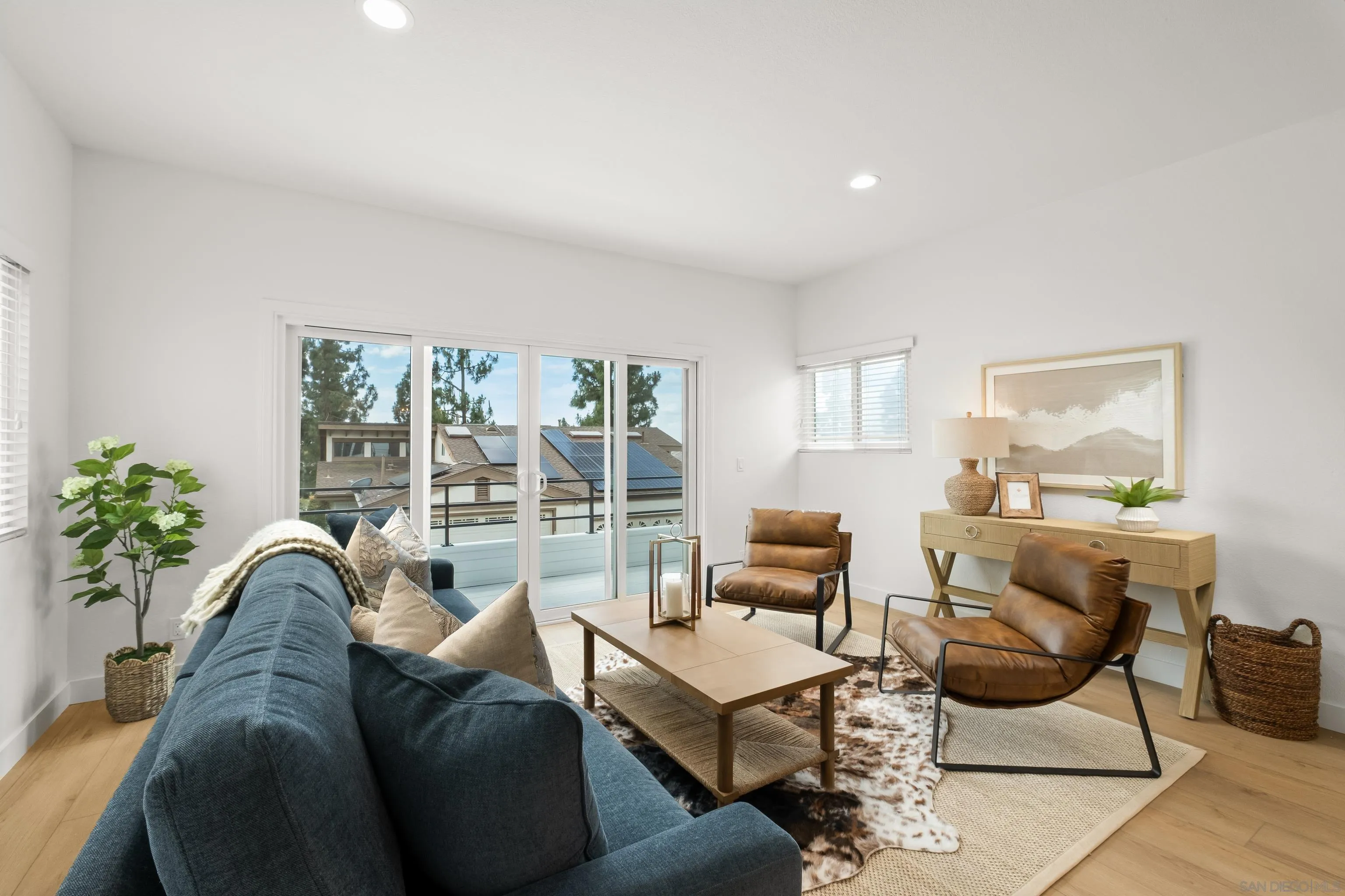 https://cdn.realtyfeed.com/cdn/127/260012940/7186bb0709f8446f78ca0c85b1da16c7.webp