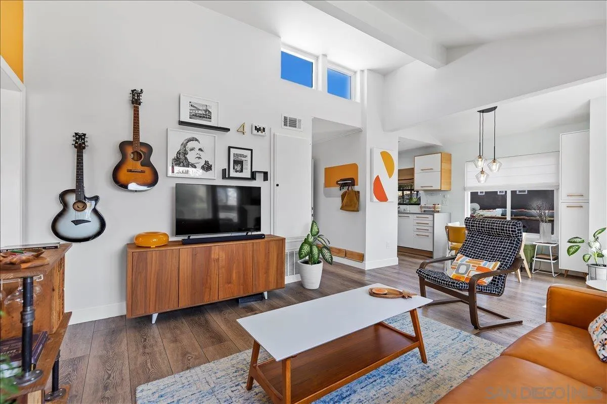 Photo #7: 260012941 Listing: Photo #7