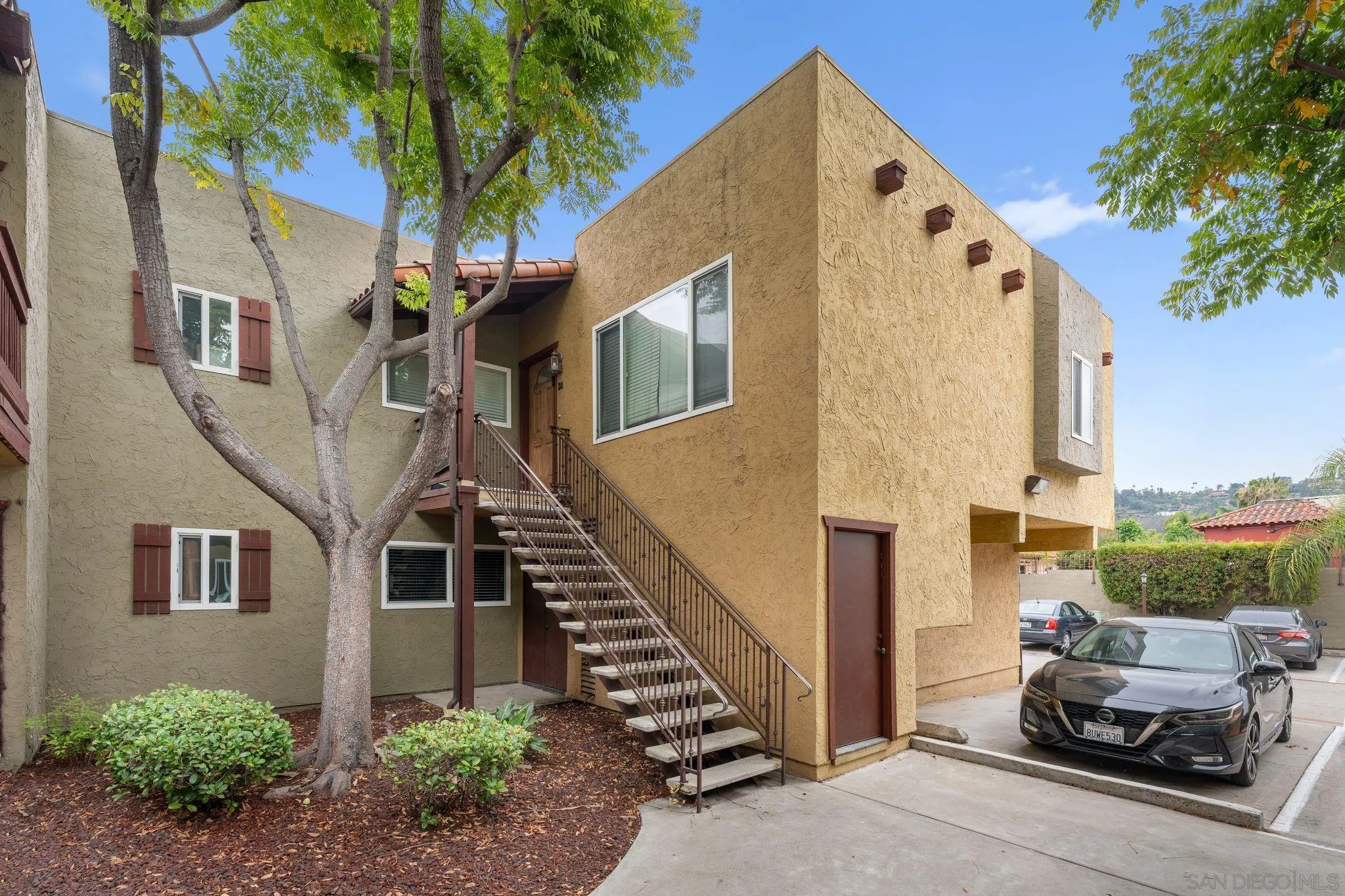 Photo #2: 260012942 Listing: Photo #2