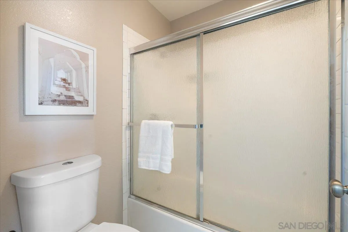 Photo #19: 260012944 Listing: Photo #19