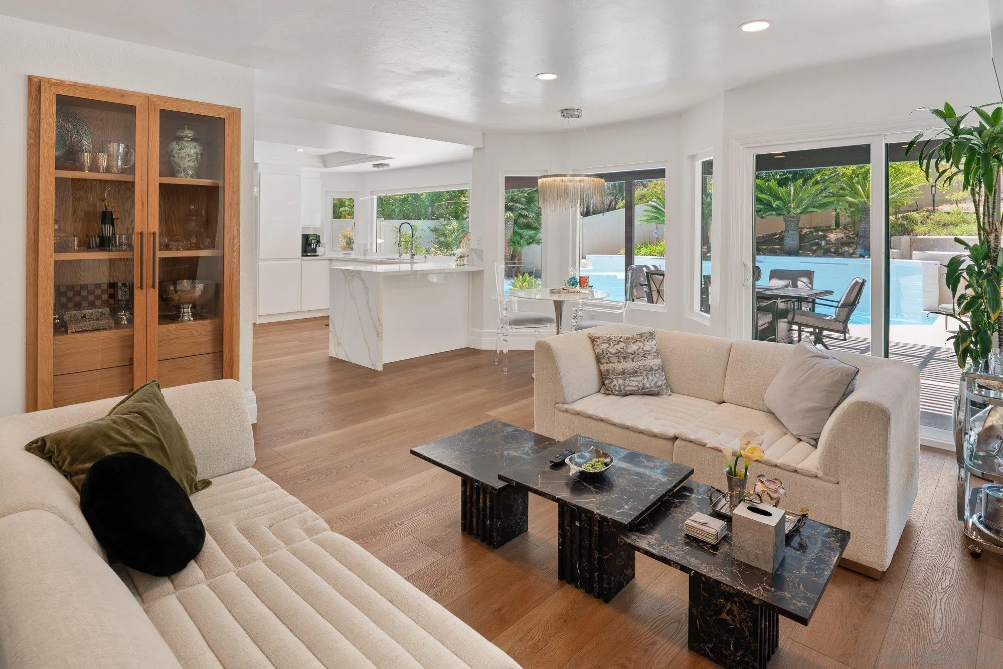 https://cdn.realtyfeed.com/cdn/127/260012948/0342c308fb7609c64f2bfeee499f0918.webp