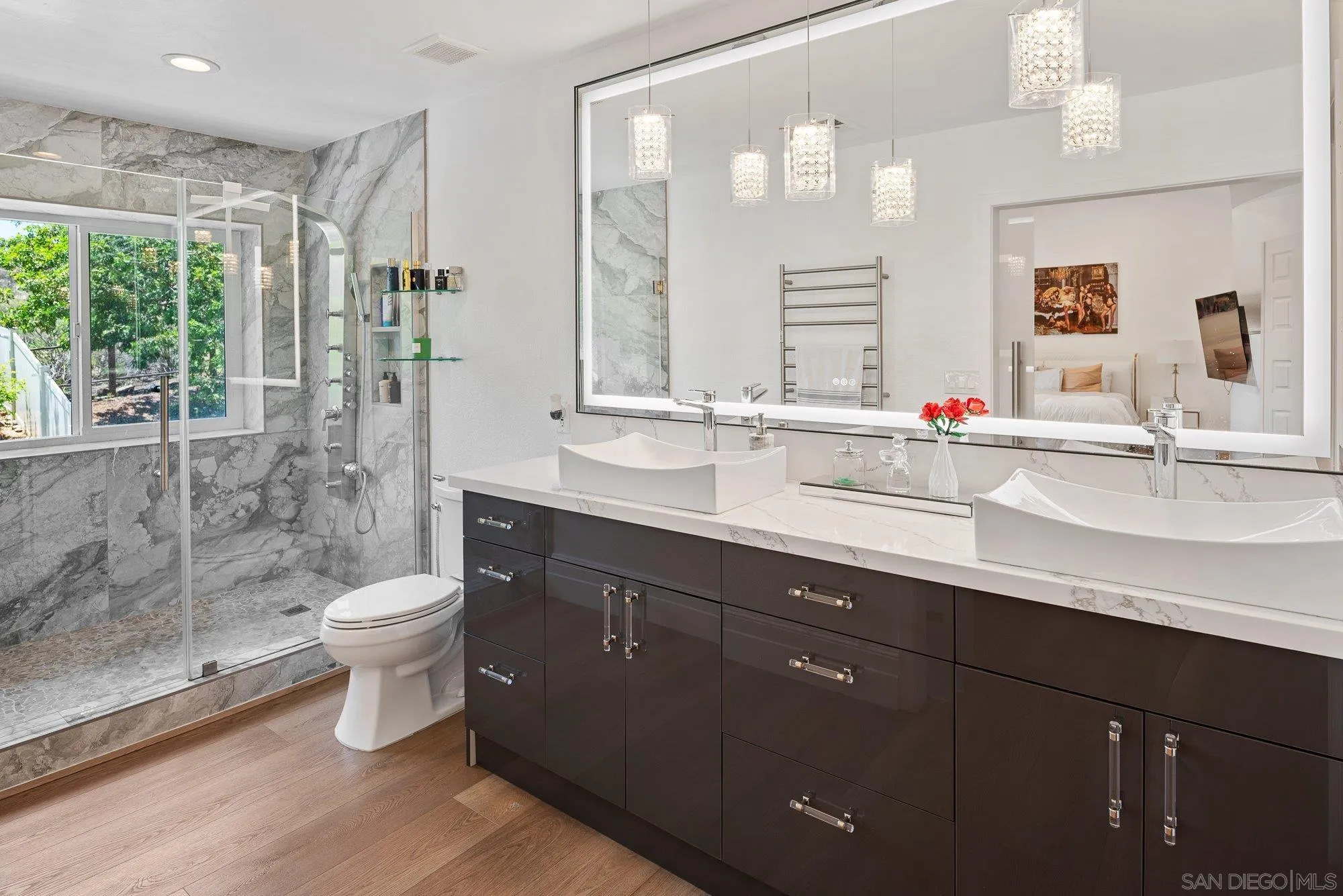 https://cdn.realtyfeed.com/cdn/127/260012948/3ba4321f4538a22cb649c621d6c7d968.webp