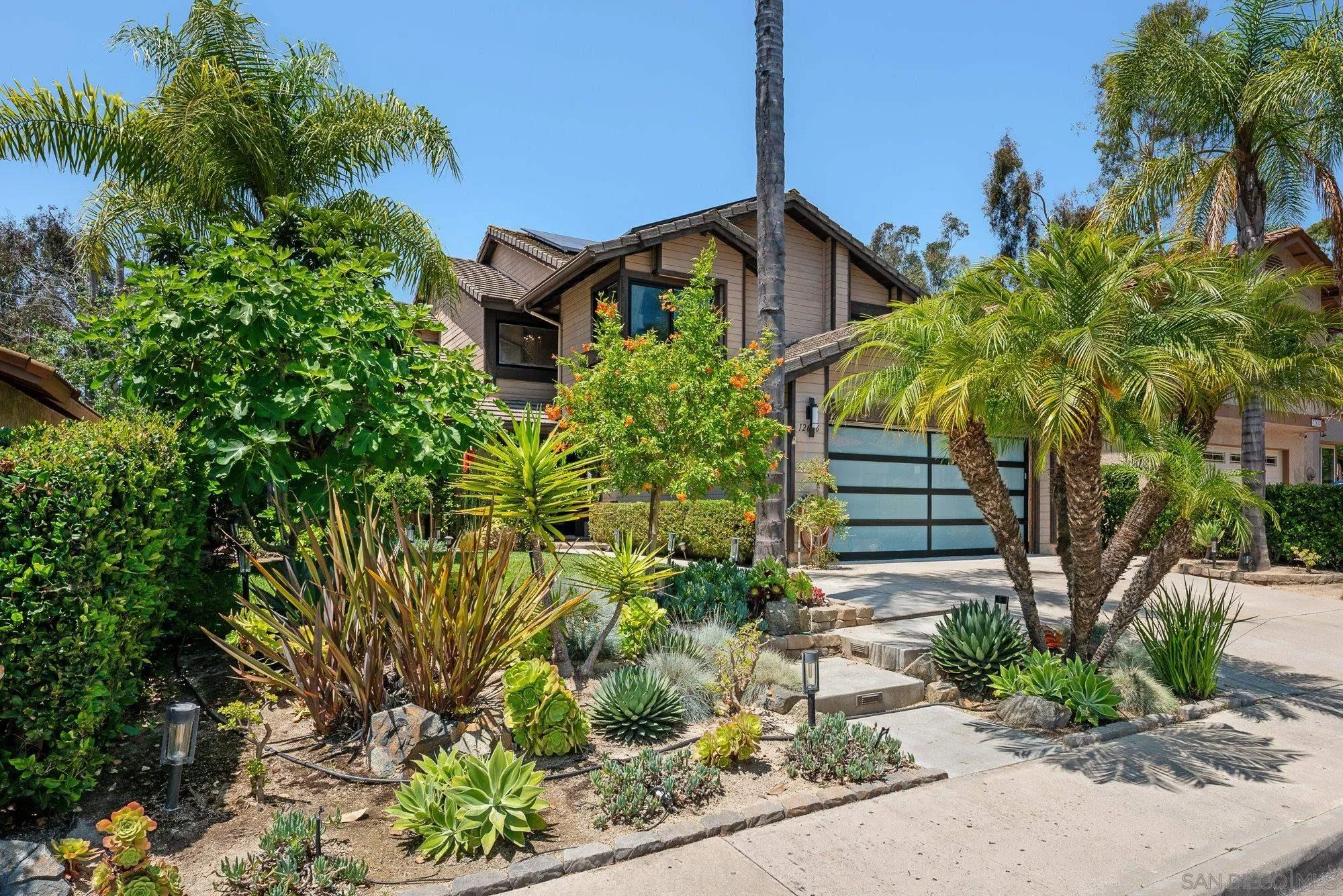 https://cdn.realtyfeed.com/cdn/127/260012948/57d7d13fba6ddc124fb1bfd9f3a9b6ec.webp