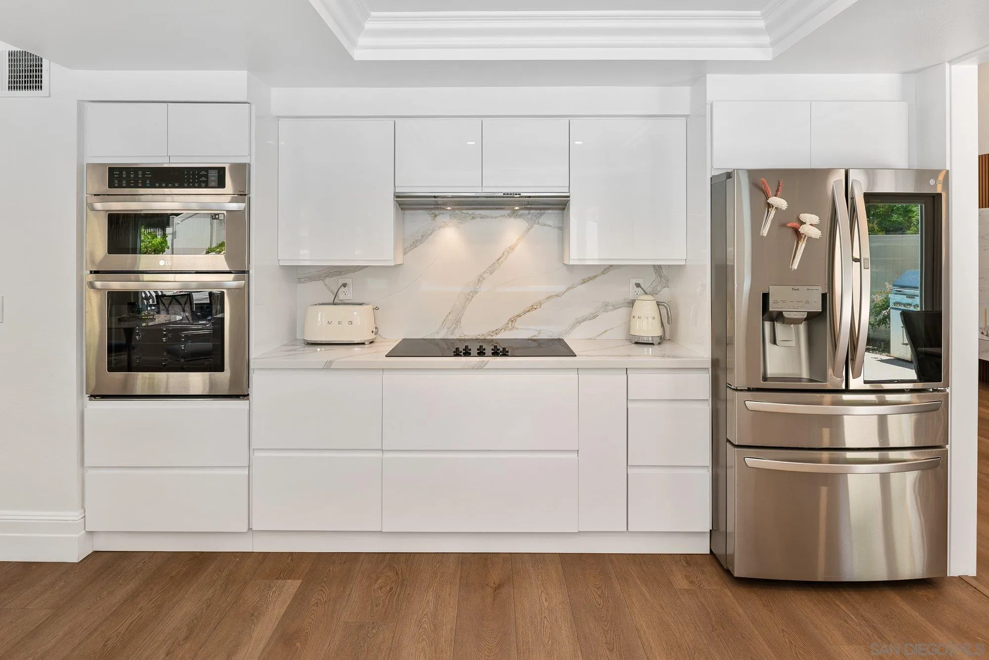 https://cdn.realtyfeed.com/cdn/127/260012948/b2a8bf37295044189838ae2905878fab.webp