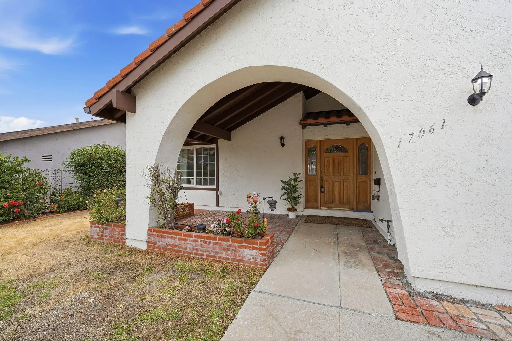 https://cdn.realtyfeed.com/cdn/127/260012949/2e74a87a0db85a956a5be8abd22d0c2d.webp