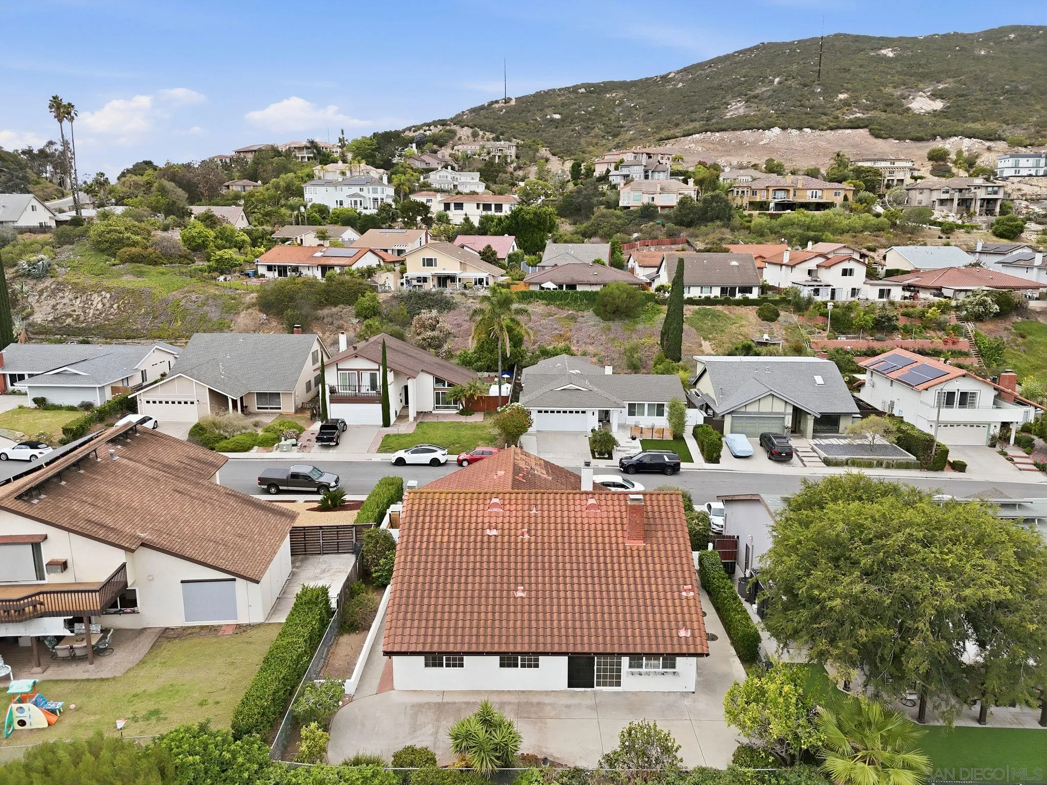 https://cdn.realtyfeed.com/cdn/127/260012949/368d11703fdd670d3004a5225e33ca11.webp