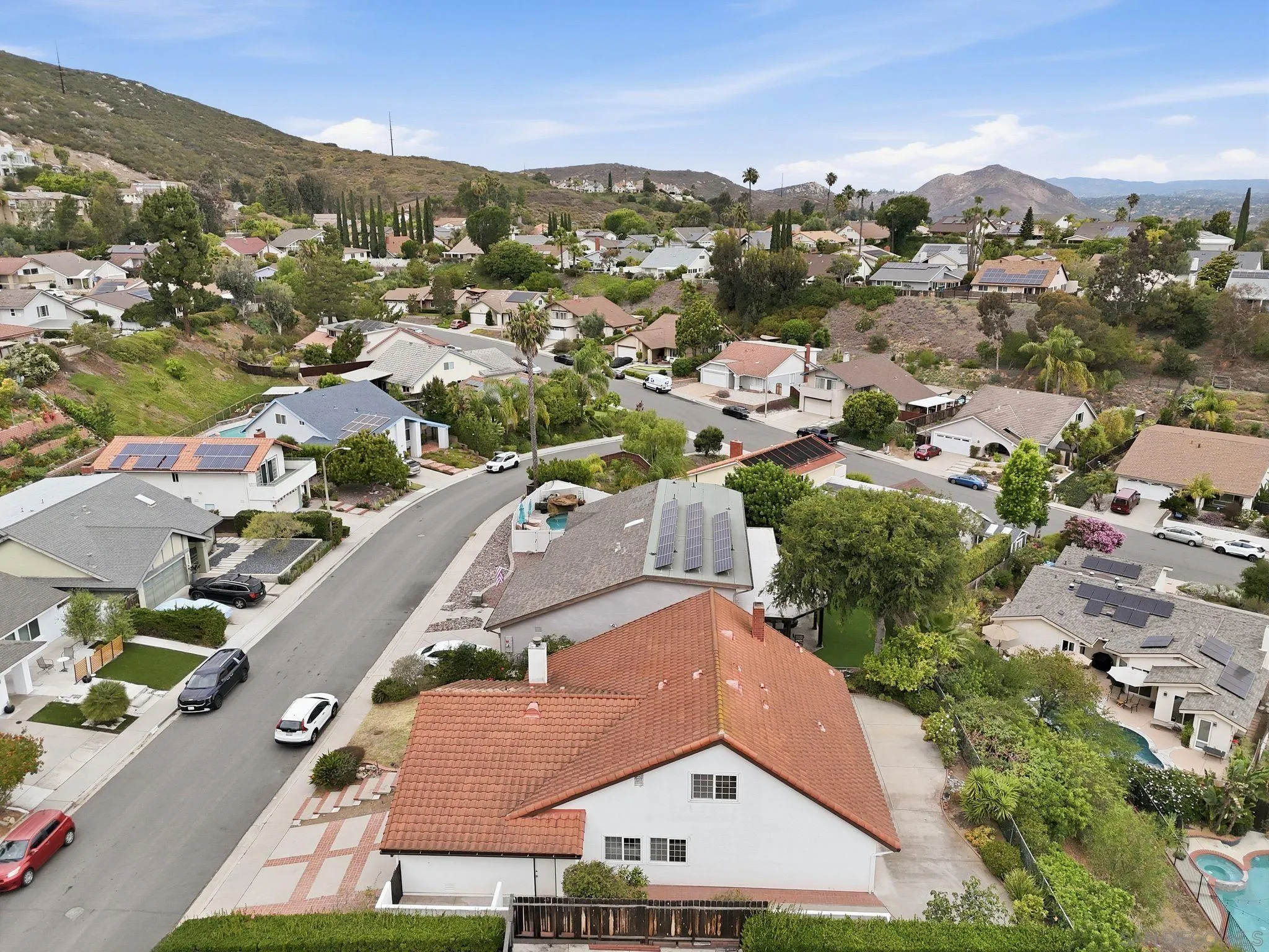 https://cdn.realtyfeed.com/cdn/127/260012949/7cf23267f40c52ddcd339527eacb5749.webp