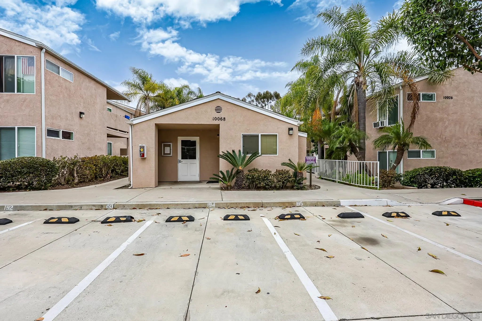 Photo #37: 260012952 Listing: Photo #37