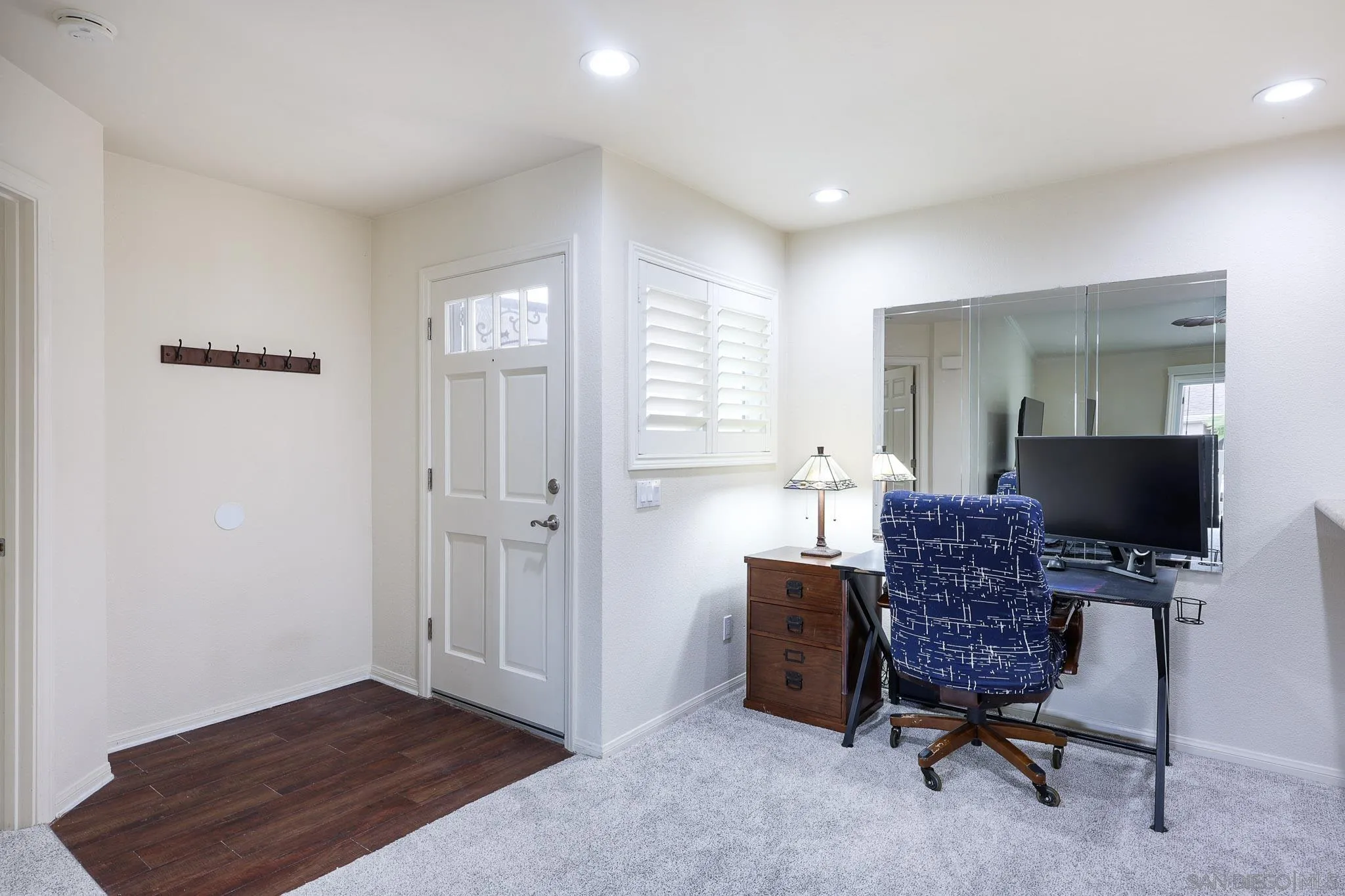 Photo #2: 260012952 Listing: Photo #2