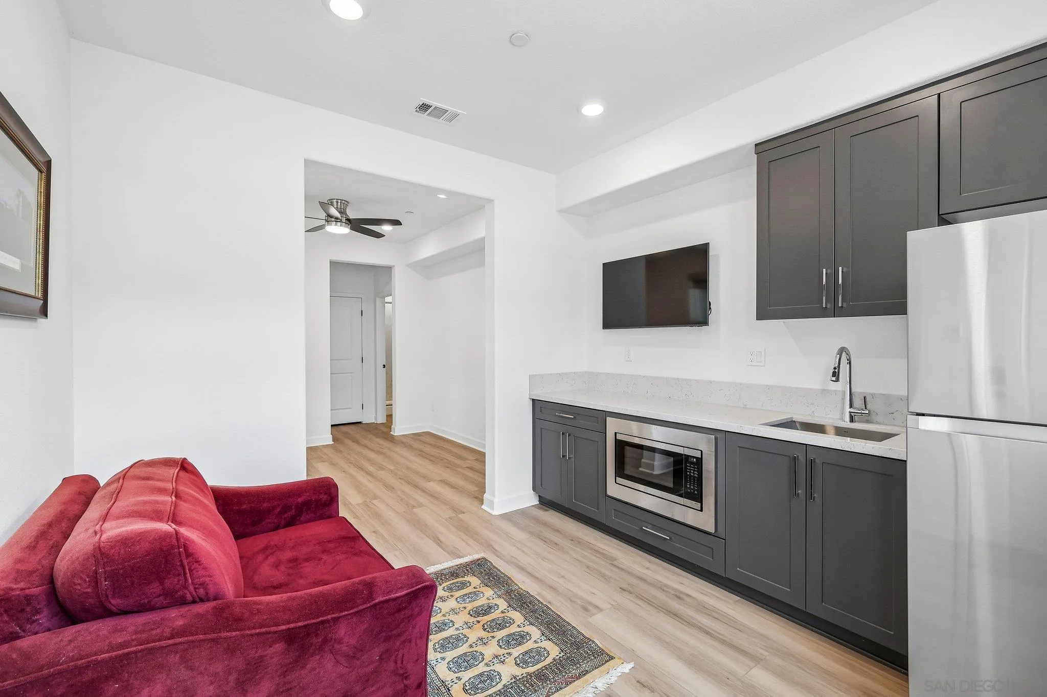 https://cdn.realtyfeed.com/cdn/127/260012953/a564d9229dcd50e04c38ee4c39cd6789.webp