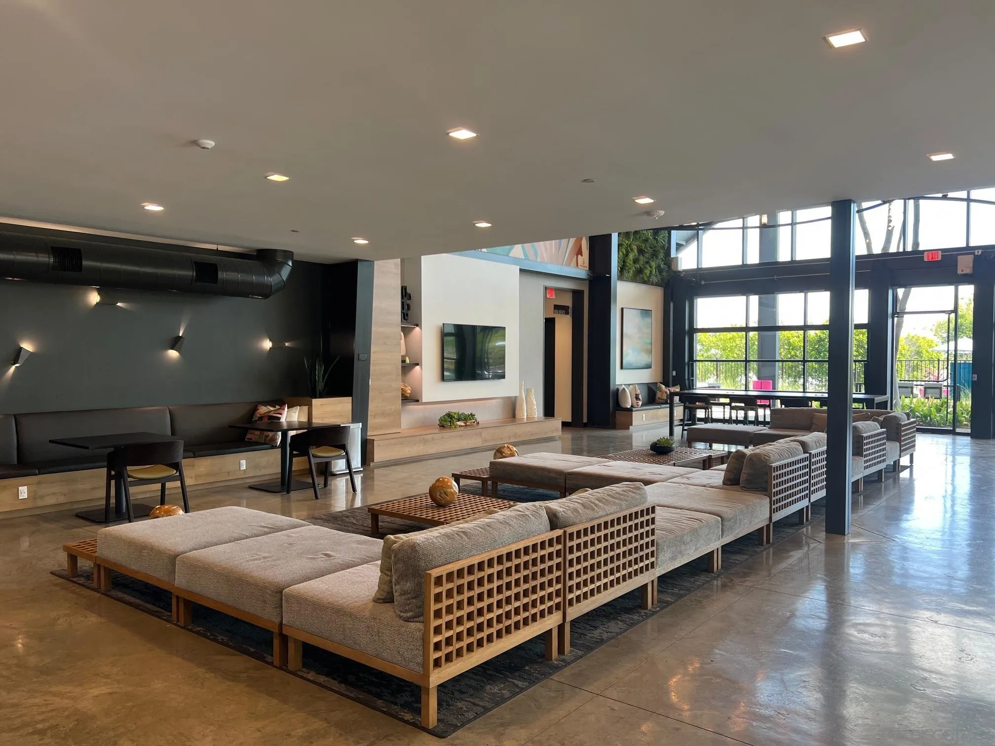 https://cdn.realtyfeed.com/cdn/127/260012953/a8e86c6c31b1da7226df5cdc7726f7fb.webp