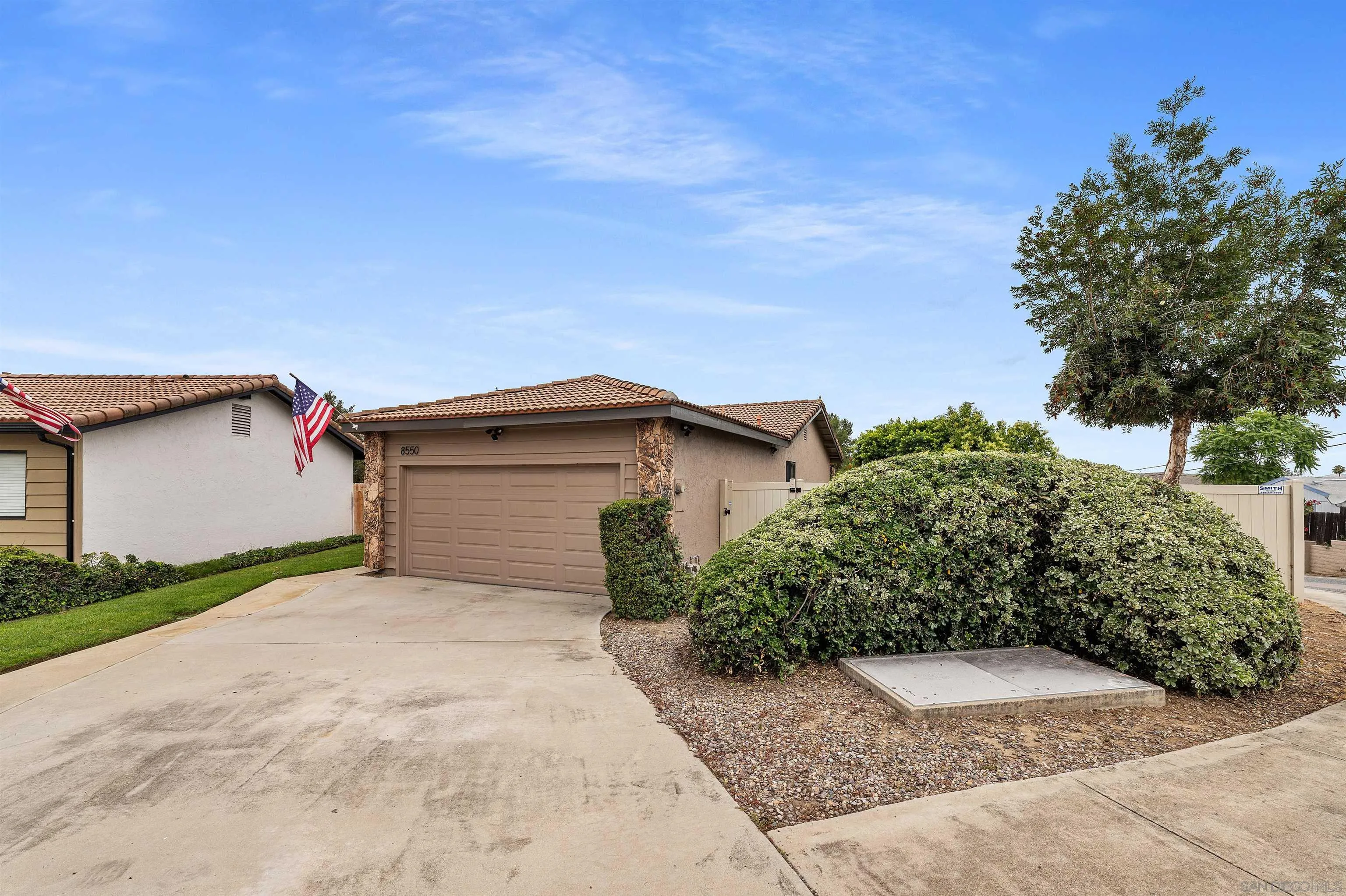https://cdn.realtyfeed.com/cdn/127/260012955/40b63d2de97f6c07572bf43664097755.webp