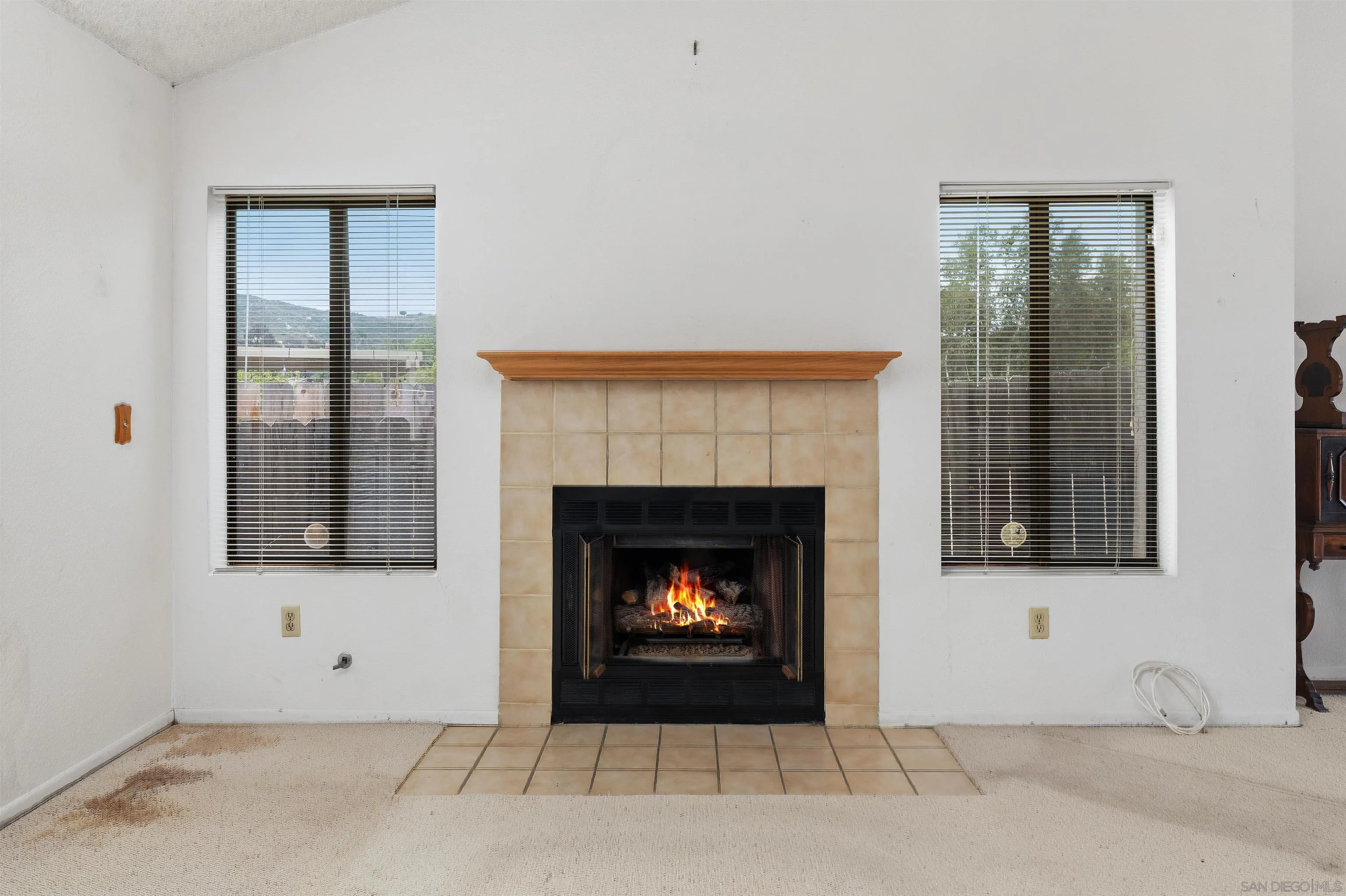 https://cdn.realtyfeed.com/cdn/127/260012955/6c483a75b166e758d06f35a0250ab9e5.webp