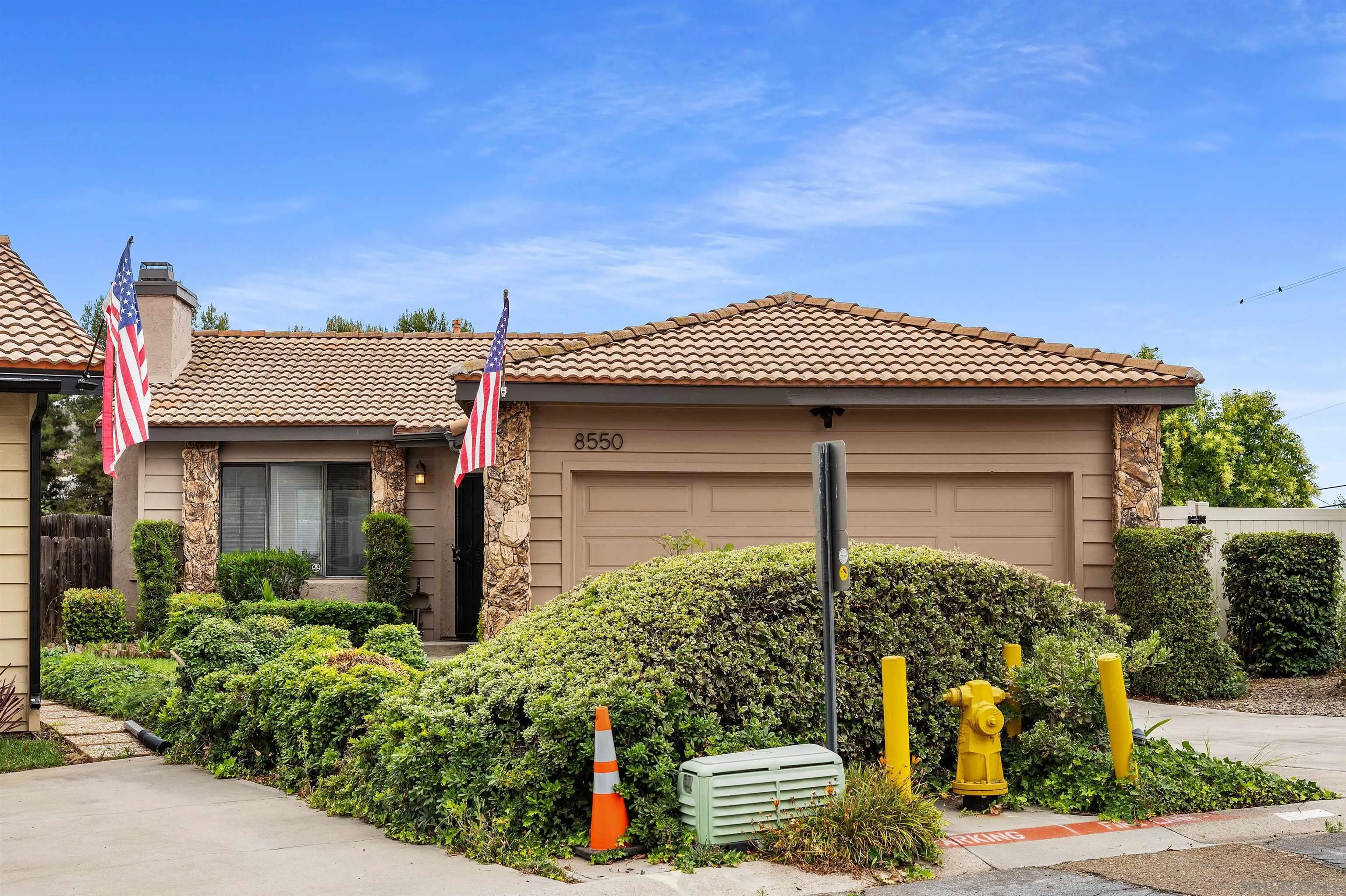 https://cdn.realtyfeed.com/cdn/127/260012955/e280d8799f0b47faa1ab66a207183168.webp