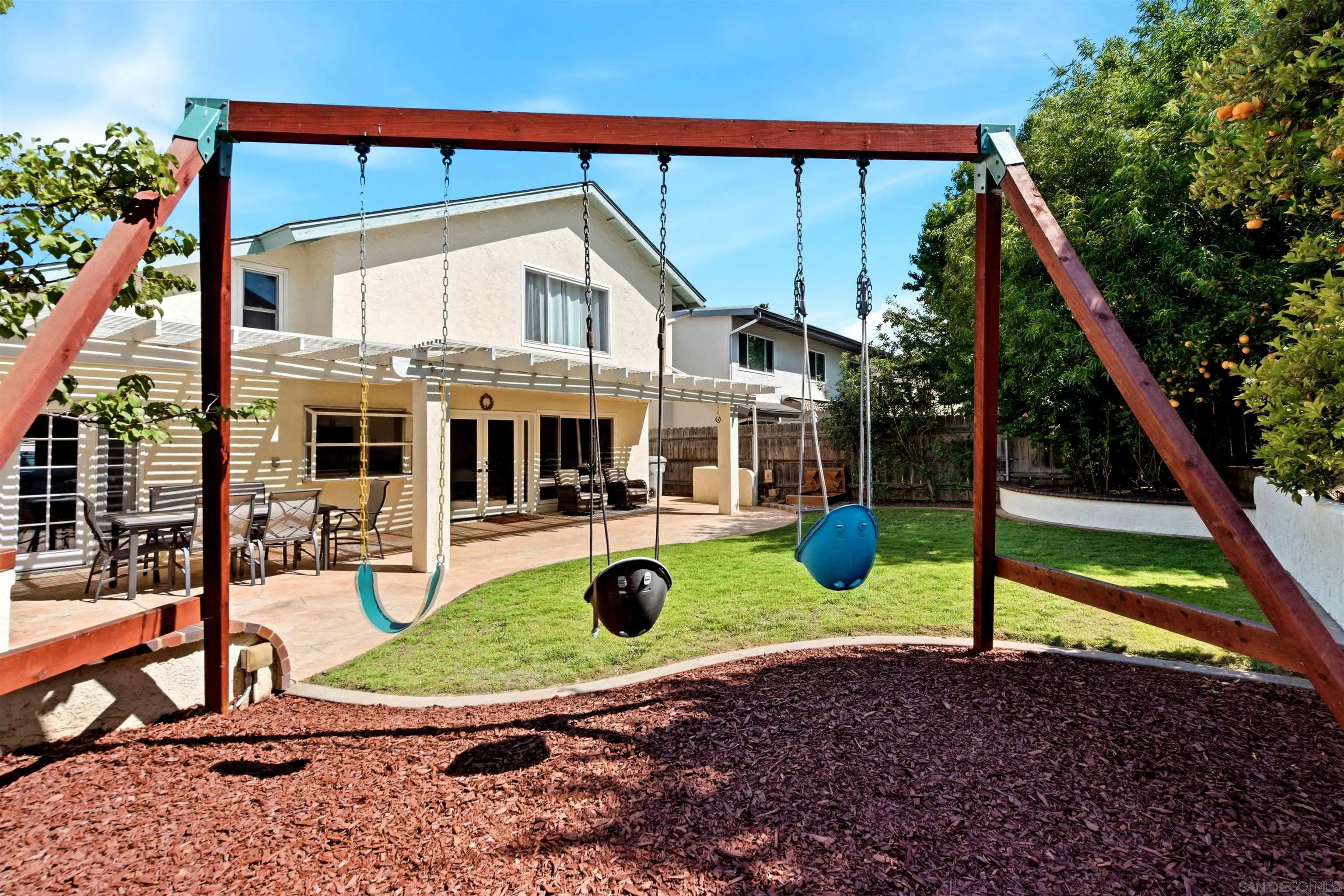 https://cdn.realtyfeed.com/cdn/127/260012958/f0f86edadd80389cf3133c66a50af9a4.webp