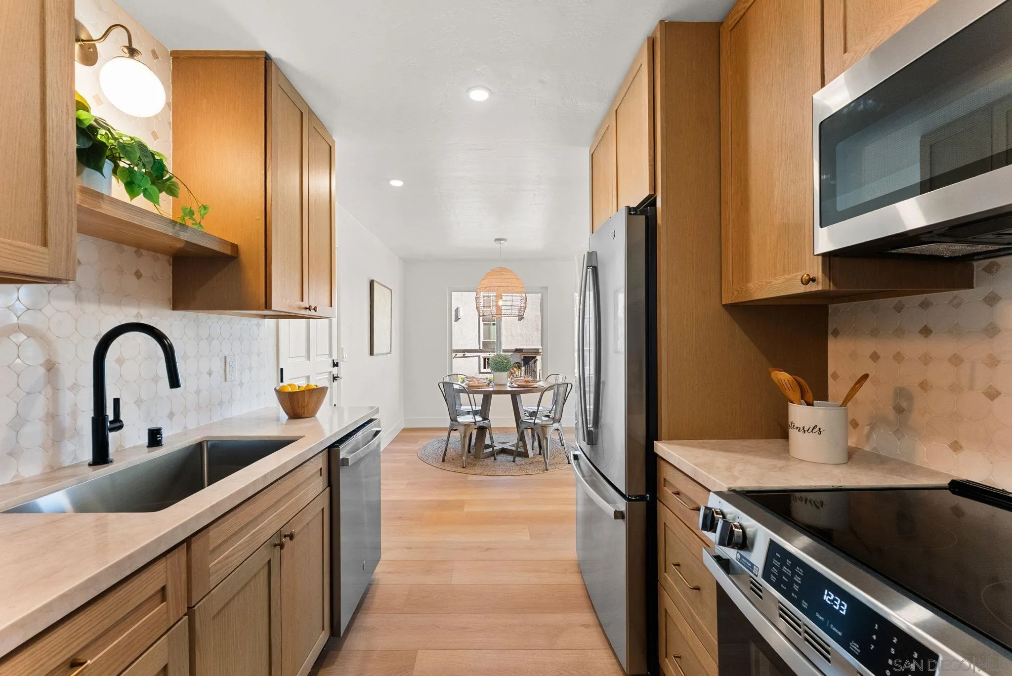 https://cdn.realtyfeed.com/cdn/127/260012959/75d4fda5f72378b8d960523208e55b0d.webp