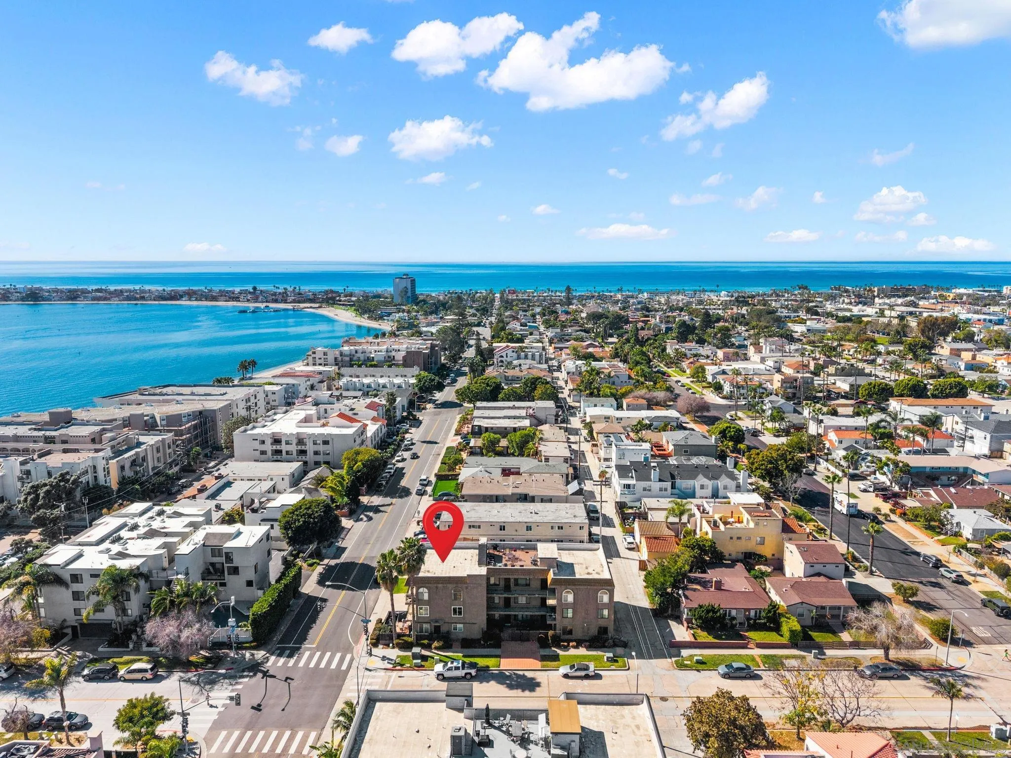 https://cdn.realtyfeed.com/cdn/127/260012959/f4920b37406dfee6446b39f3365b6da3.webp