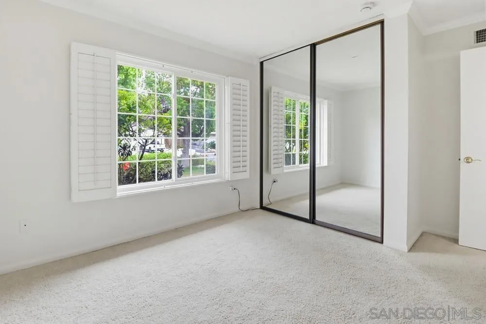 https://cdn.realtyfeed.com/cdn/127/260012961/2b76c5147f4d0e32c5cf7cf1ff867fa5.webp