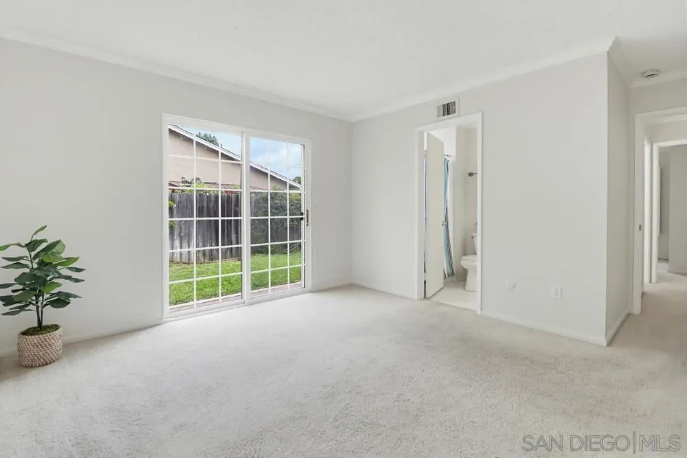 https://cdn.realtyfeed.com/cdn/127/260012961/360e529052cd24839d536d18688e81f6.webp