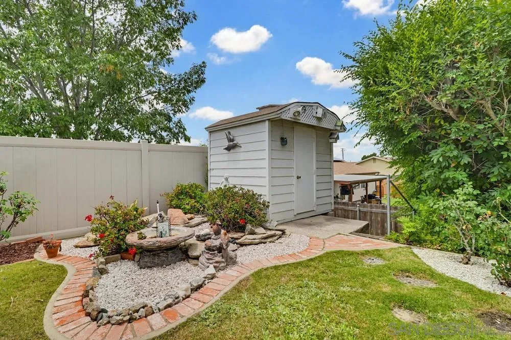 https://cdn.realtyfeed.com/cdn/127/260012961/363e2487ecb8dd047d9be8230ead202c.webp