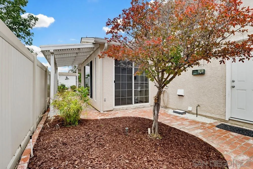 https://cdn.realtyfeed.com/cdn/127/260012961/496ff2bb58702c9dcdc15390092b233d.webp