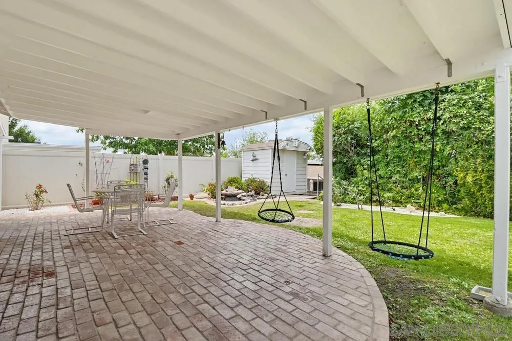 https://cdn.realtyfeed.com/cdn/127/260012961/6756633b02c1a9cb99b1530a5b8d5bb8.webp