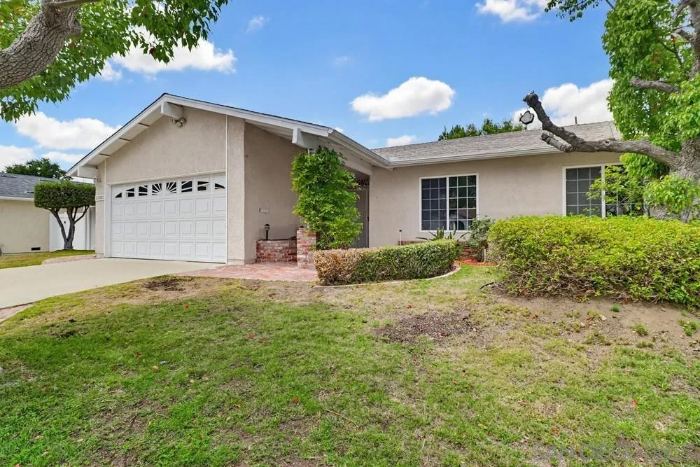 https://cdn.realtyfeed.com/cdn/127/260012961/69edfe7b441bf9bc34c4a93130bd7a9a.webp