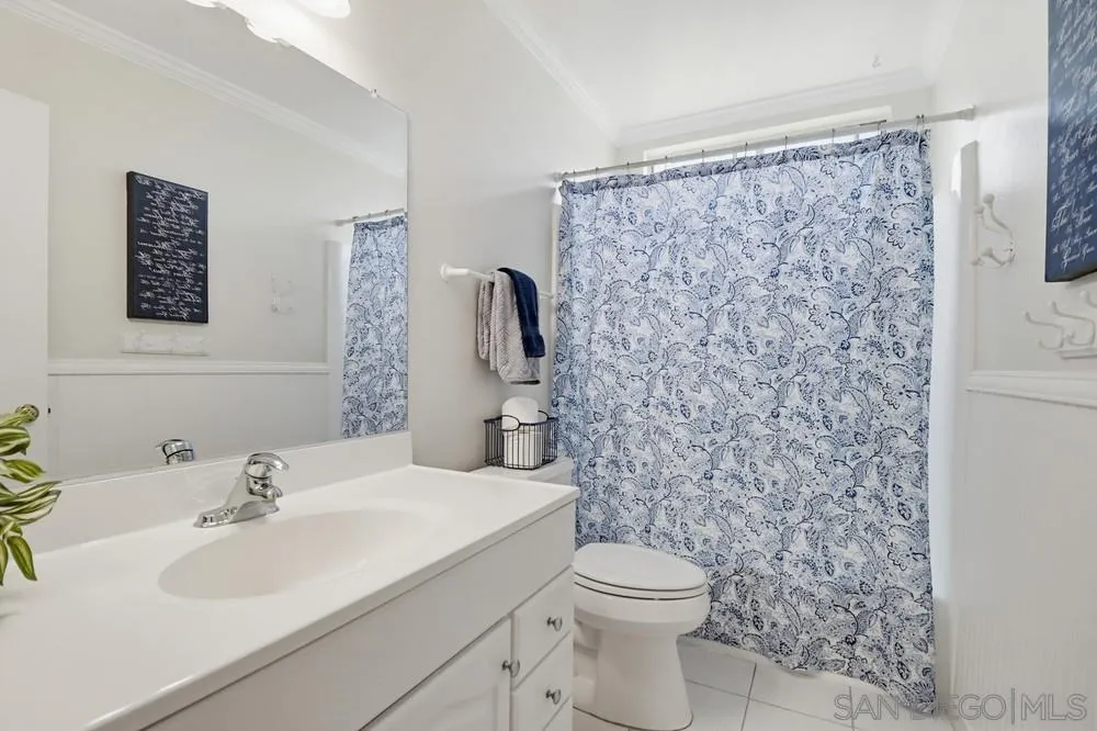 https://cdn.realtyfeed.com/cdn/127/260012961/9a35456cb17e473161026d0575768ea8.webp