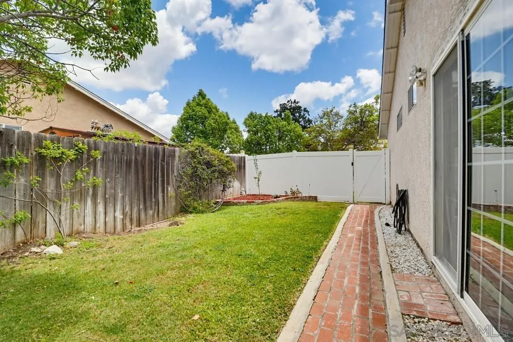 https://cdn.realtyfeed.com/cdn/127/260012961/e24cc264d496acbb9921beba5409d1fc.webp