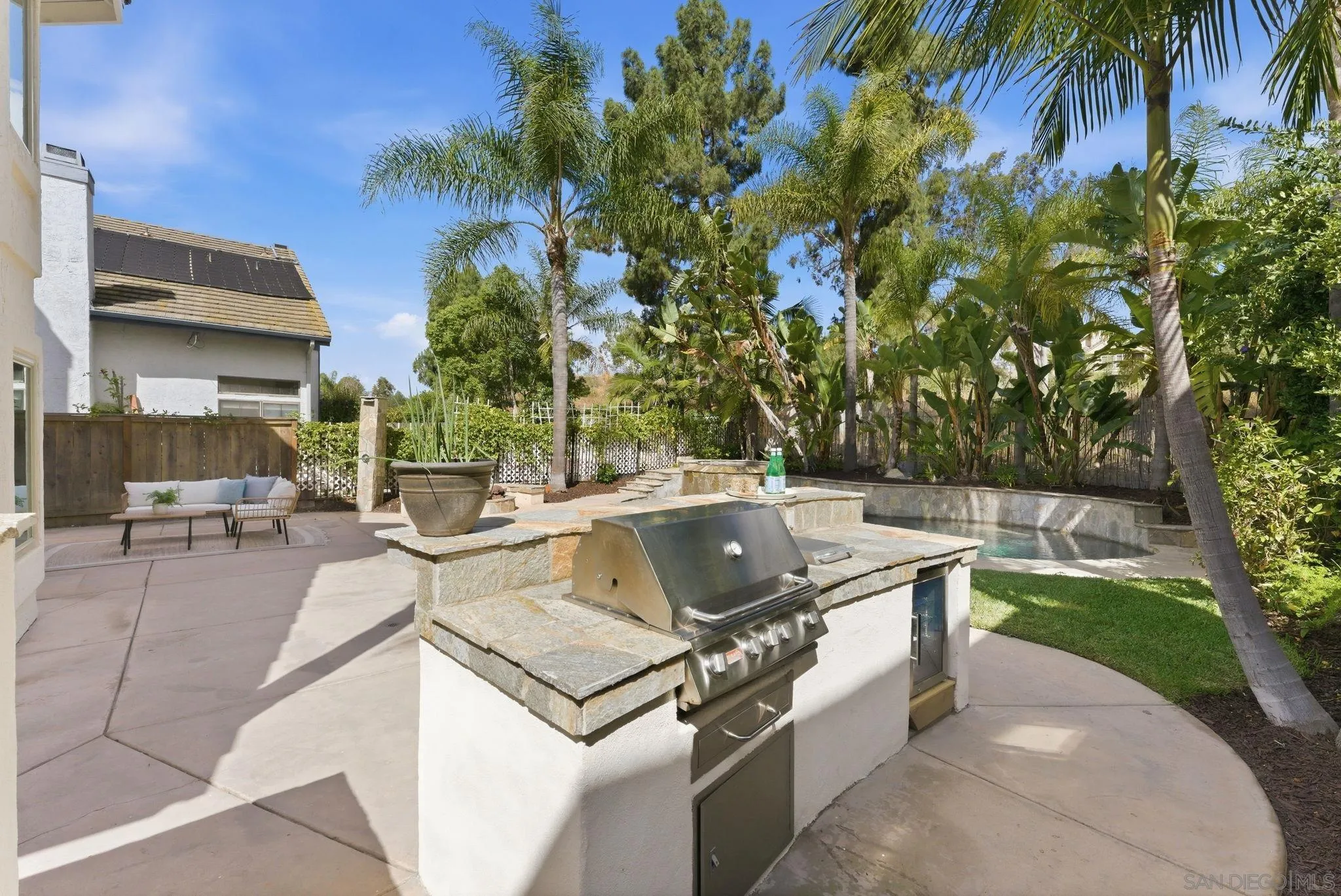 https://cdn.realtyfeed.com/cdn/127/260012962/3080220b7ab215dfb5d57071dee180b7.webp
