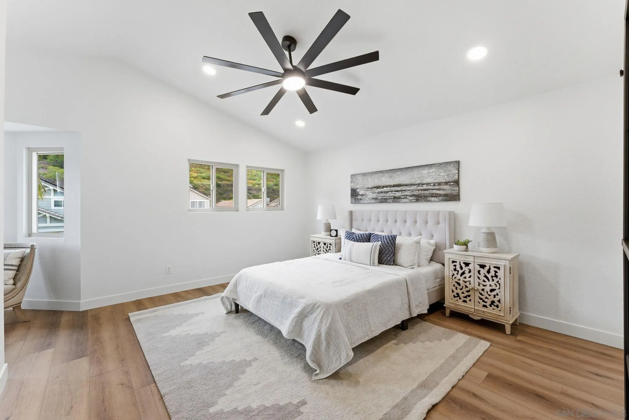 https://cdn.realtyfeed.com/cdn/127/260012962/f21062de1999c085da09ab7d9fcea912.webp