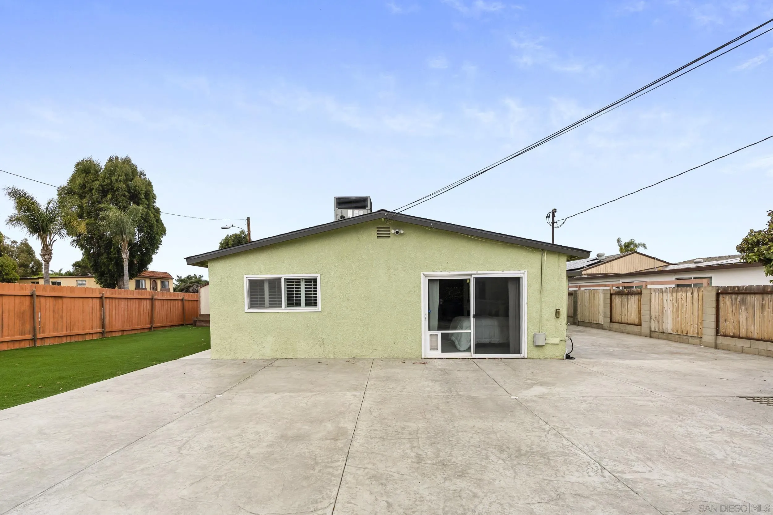 https://cdn.realtyfeed.com/cdn/127/260012963/35e33bc87182c3f58a8f56070a1bcae3.webp