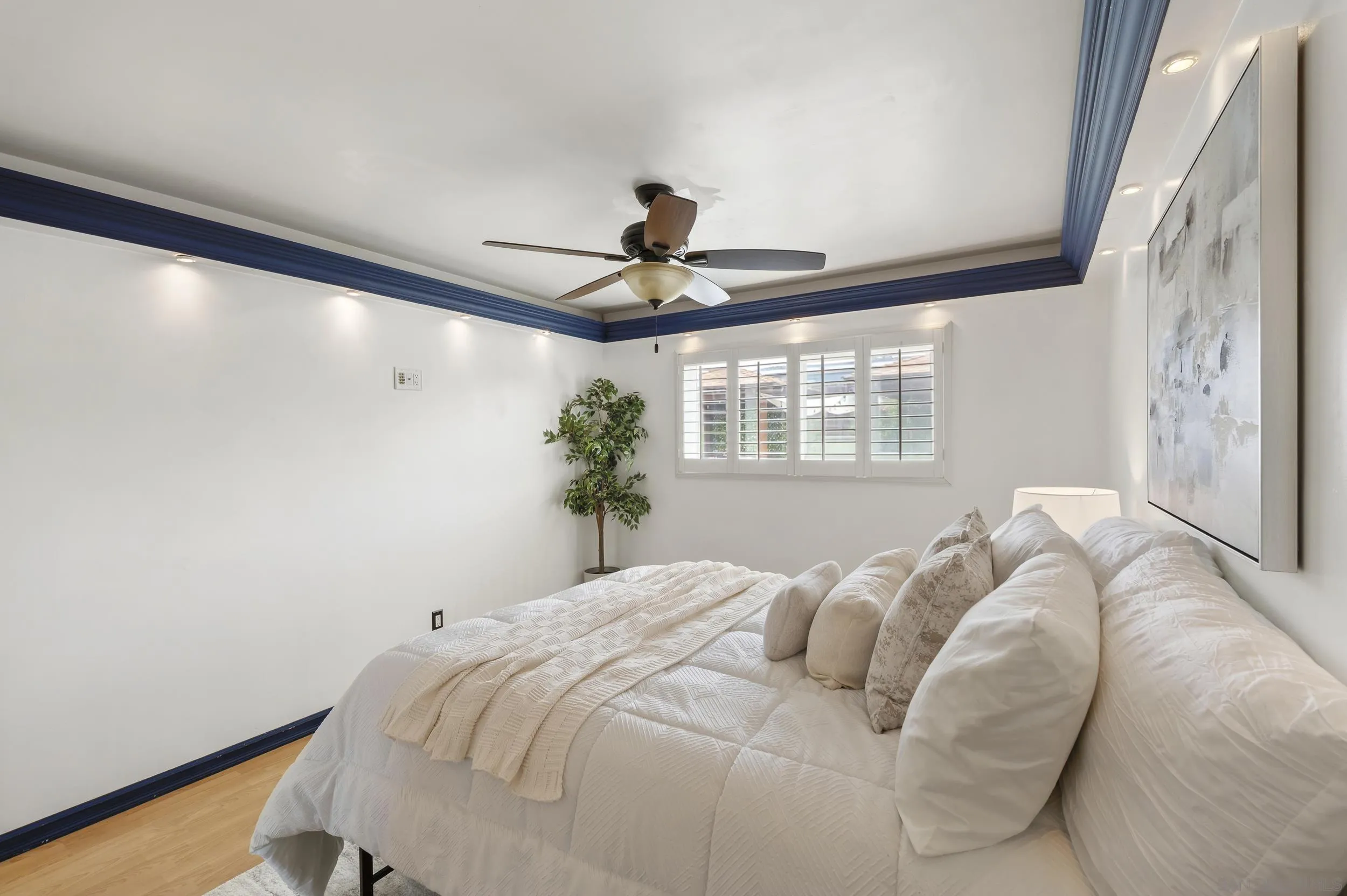 https://cdn.realtyfeed.com/cdn/127/260012963/7e1921176f811cc00fd89336a25227c5.webp