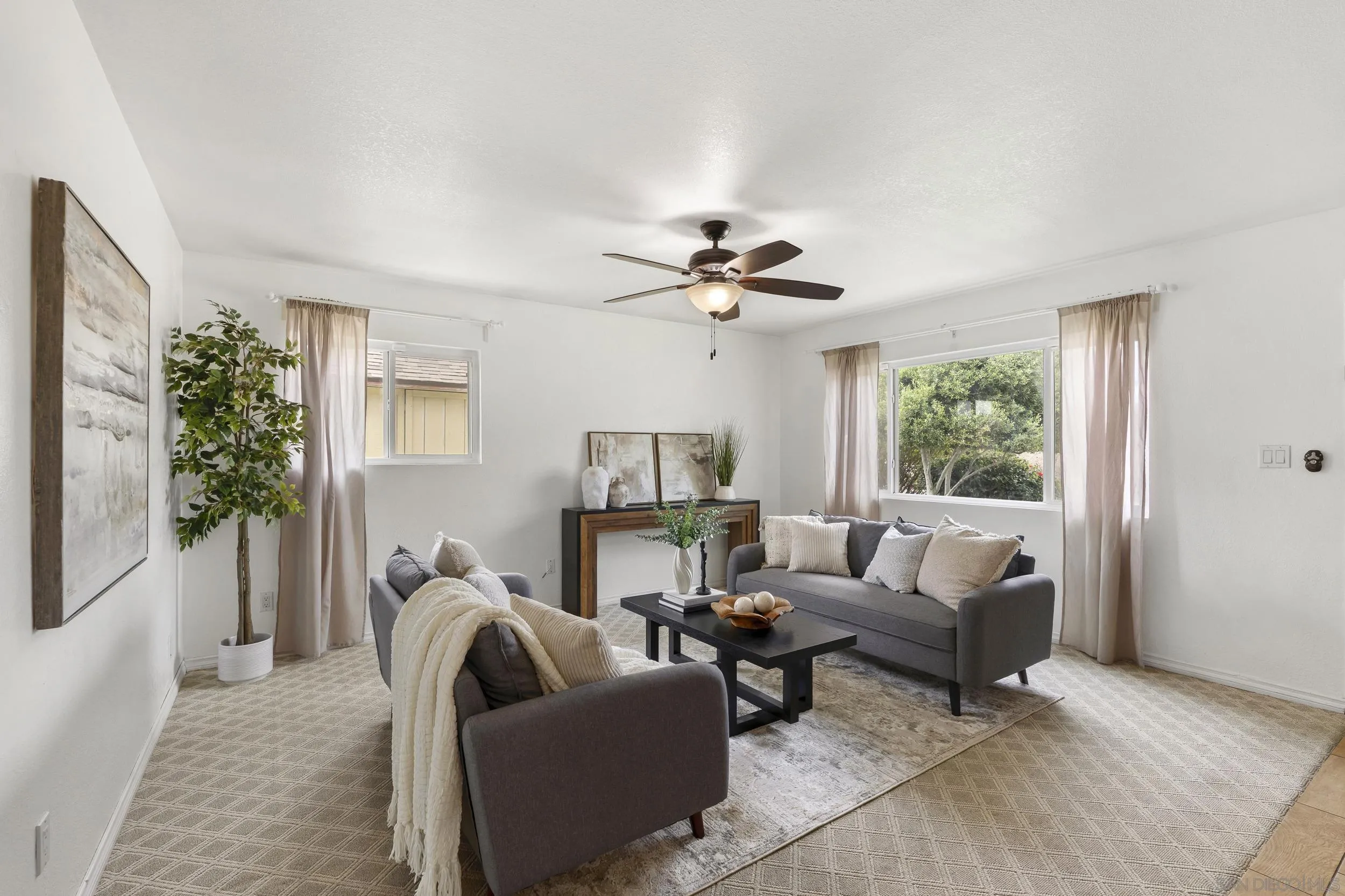 https://cdn.realtyfeed.com/cdn/127/260012963/8bcbe424c346e7dd9f8b8be05097bc84.webp