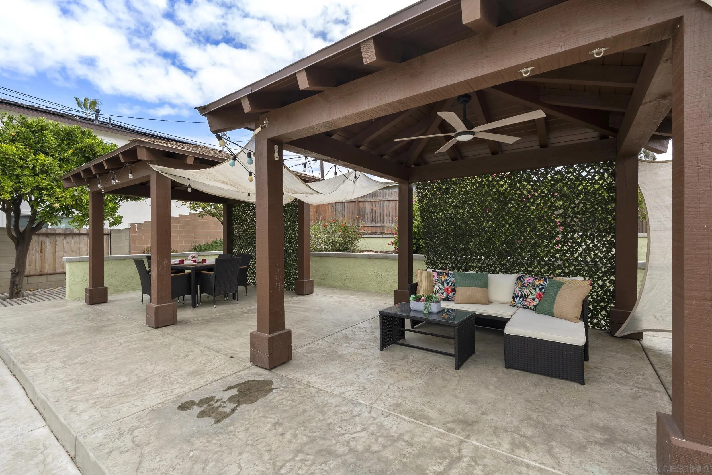 https://cdn.realtyfeed.com/cdn/127/260012963/ac3fcb7689b7a8eeaf65ffbee1e5bf7b.webp