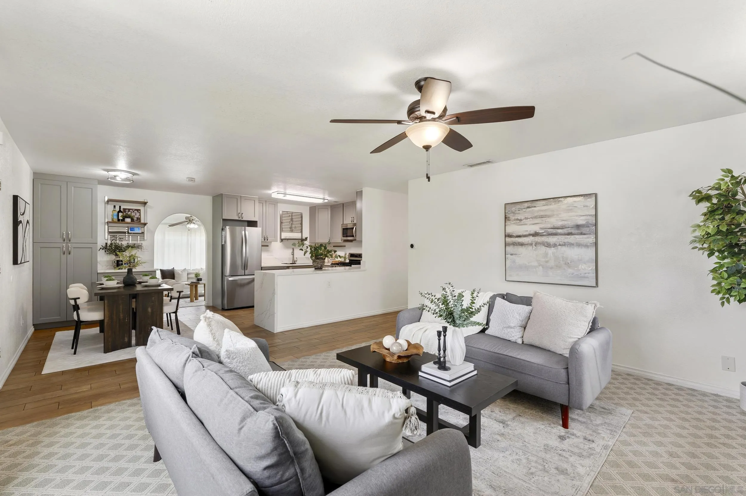 https://cdn.realtyfeed.com/cdn/127/260012963/bb169c7a5919244abd041203f8d7d761.webp