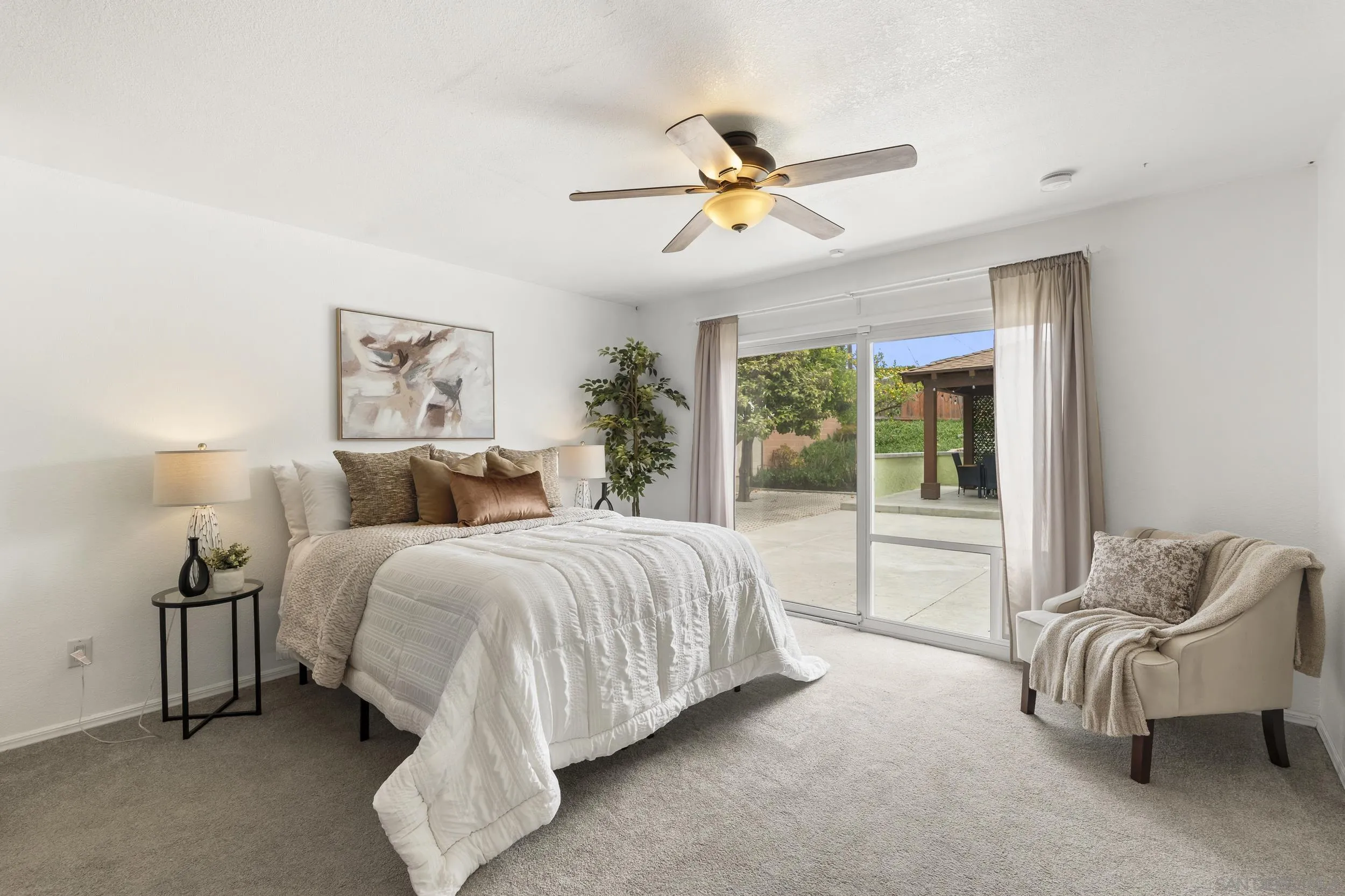 https://cdn.realtyfeed.com/cdn/127/260012963/cb397577acae6cbd4f746a43feddf7f6.webp