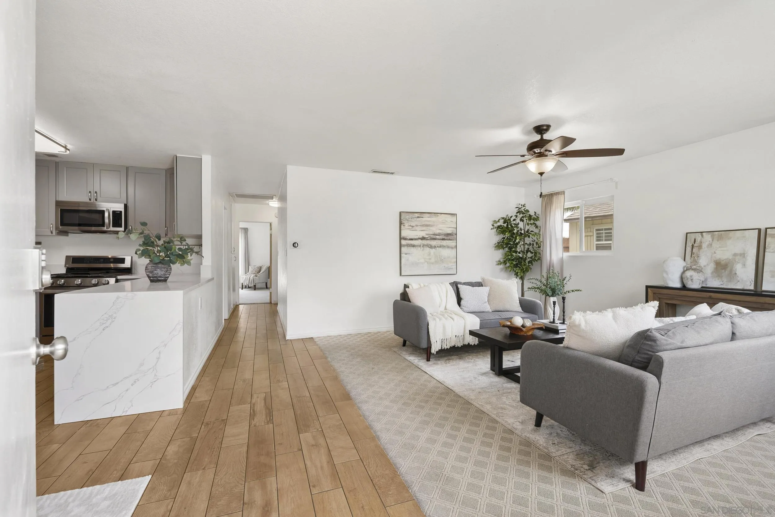 https://cdn.realtyfeed.com/cdn/127/260012963/e397b5acba9df8adcb22ea4b8f73b58a.webp