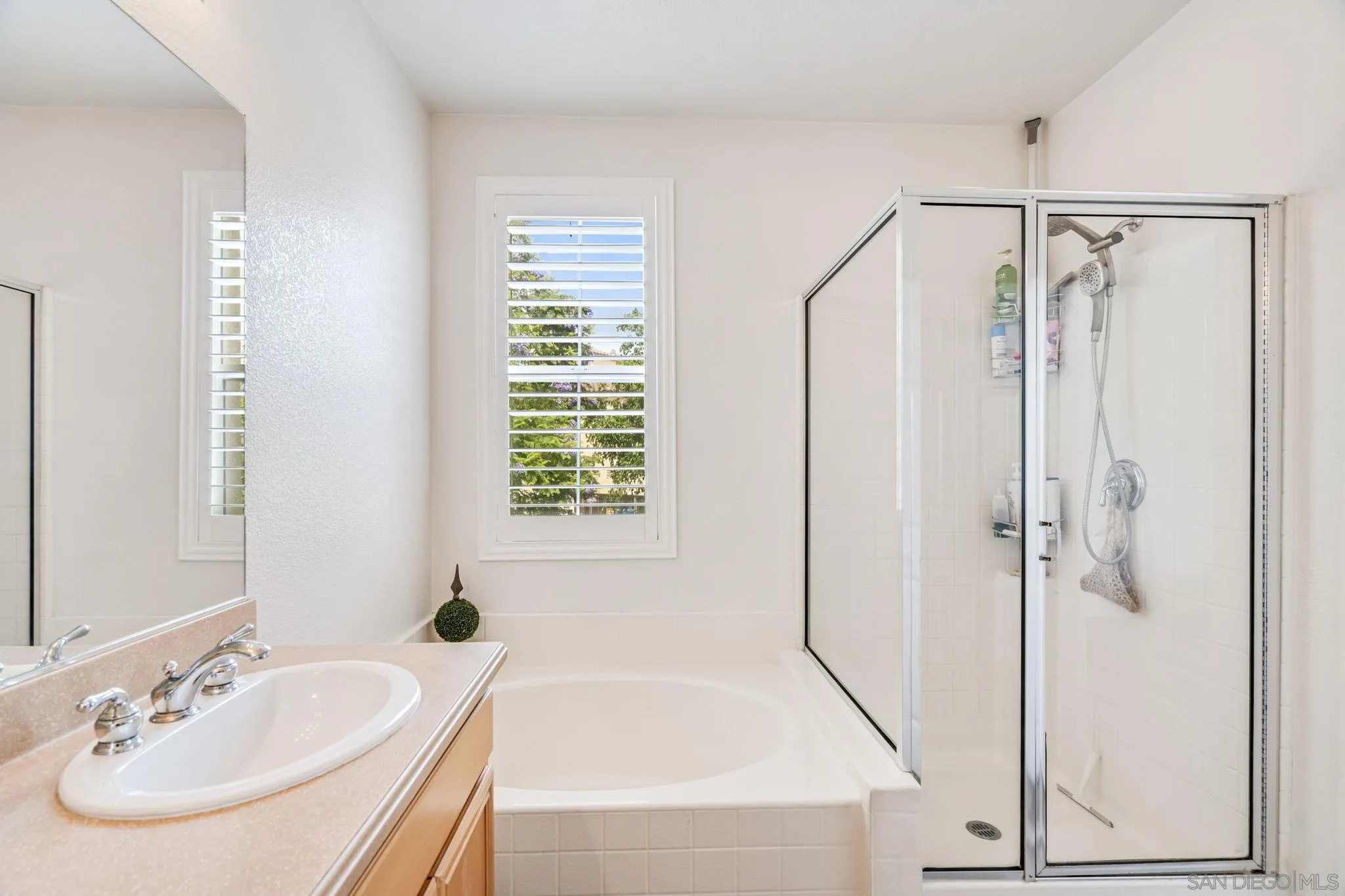Photo #23: 260012970 Listing: Photo #23