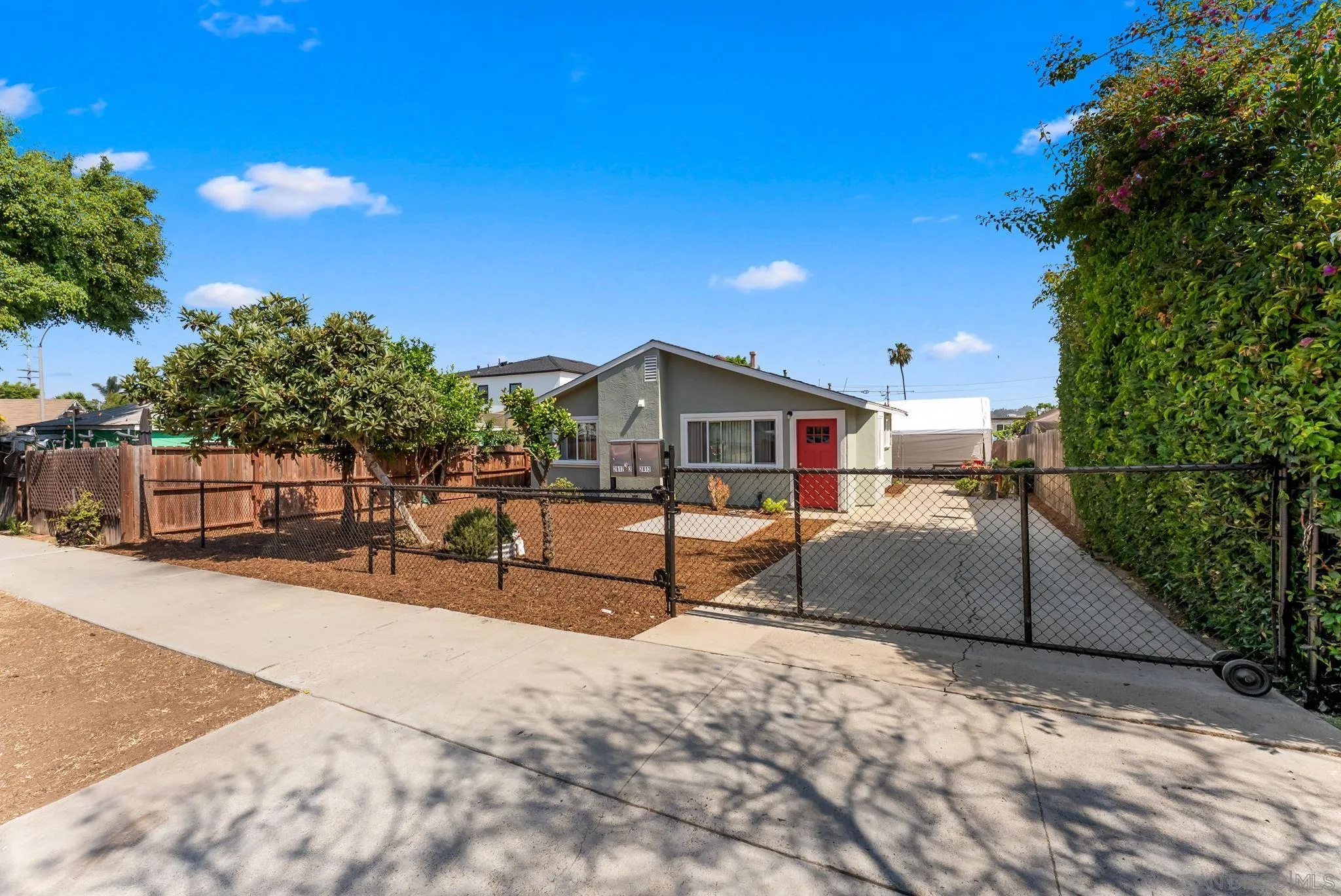 Featured listings