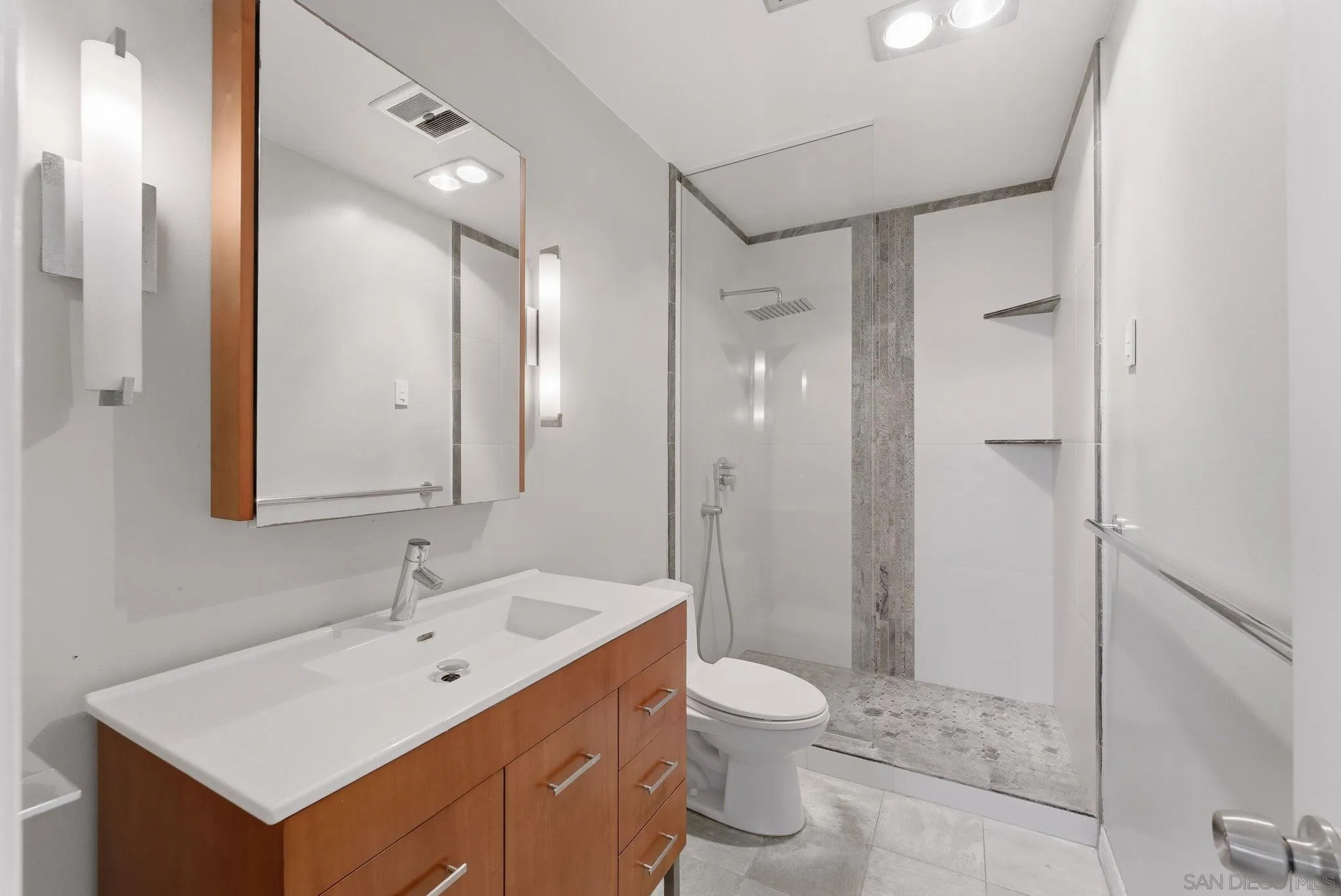 Photo #10: 260012974 Listing: Photo #10