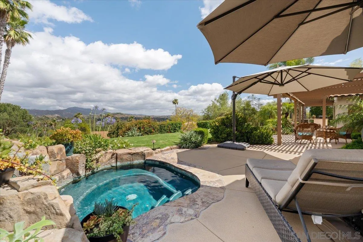 https://cdn.realtyfeed.com/cdn/127/260012978/a218d2c2011ac9f013fd9b50012b921a.webp