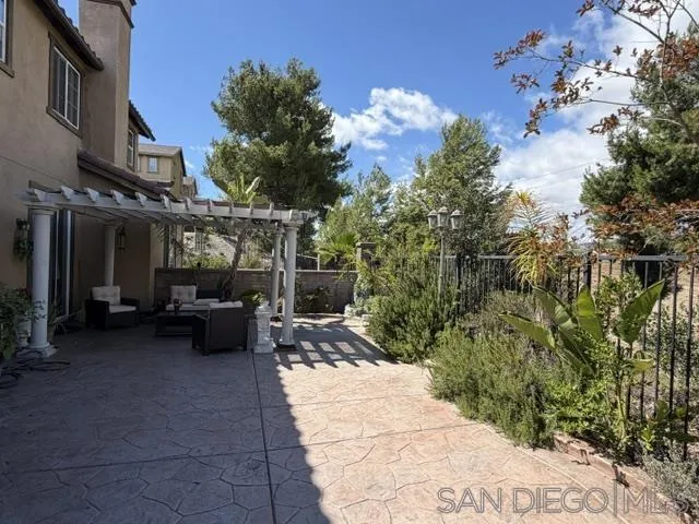 https://cdn.realtyfeed.com/cdn/127/260012979/1e830ad8a7e937a880d11c695d85e9d4.webp