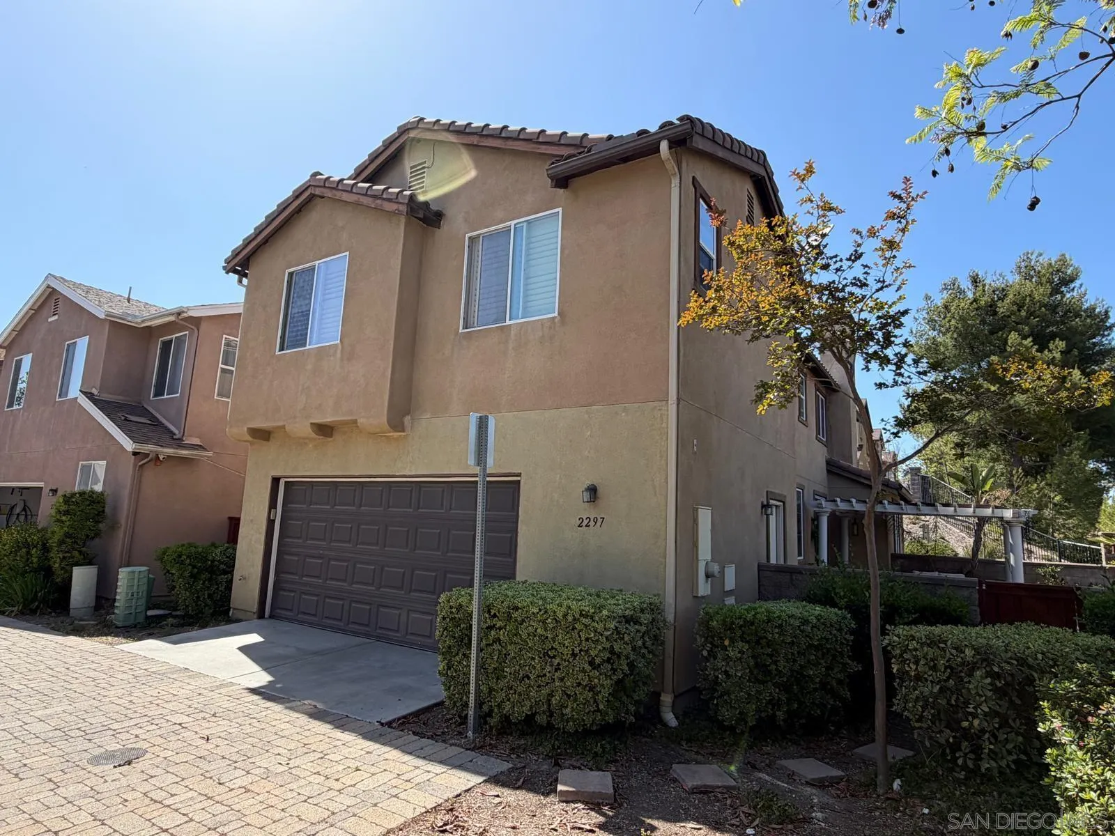 https://cdn.realtyfeed.com/cdn/127/260012979/41ea459d25c2a2c73c248cdf78ebf794.webp